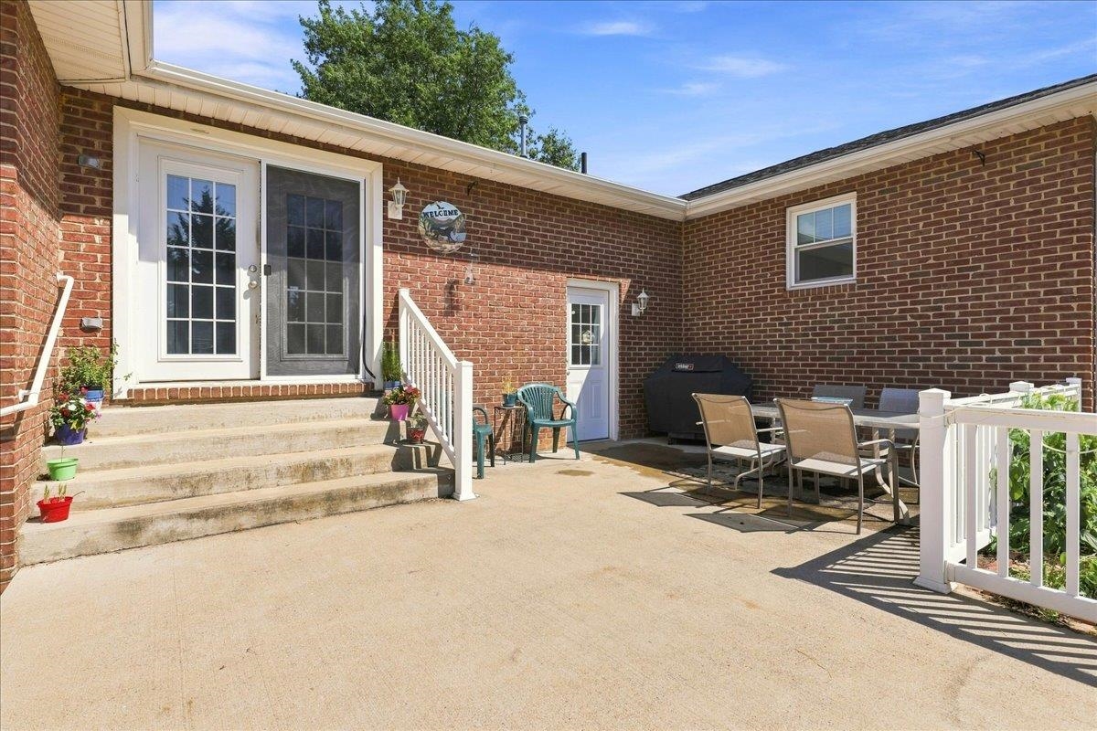 1821 WHITE HILL RD, STUARTS DRAFT, Virginia 24477, 3 Bedrooms Bedrooms, ,2 BathroomsBathrooms,Residential,1821 WHITE HILL RD,681618 MLS # 681618 1821 WHITE HILL RD, STUARTS DRAFT, Virginia 24477, 3 Bedrooms Bedrooms, ,2 BathroomsBathrooms,Residential,1821 WHITE HILL RD,681618 MLS # 681618