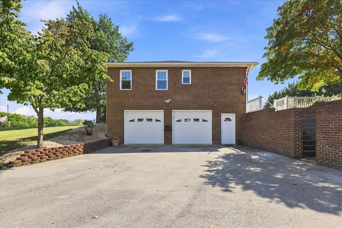 1821 WHITE HILL RD, STUARTS DRAFT, Virginia 24477, 3 Bedrooms Bedrooms, ,2 BathroomsBathrooms,Residential,1821 WHITE HILL RD,681618 MLS # 681618 1821 WHITE HILL RD, STUARTS DRAFT, Virginia 24477, 3 Bedrooms Bedrooms, ,2 BathroomsBathrooms,Residential,1821 WHITE HILL RD,681618 MLS # 681618