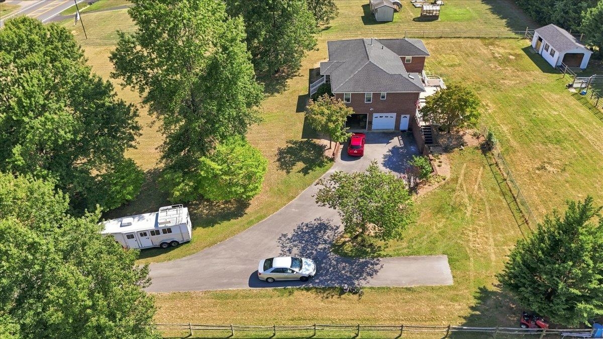 1821 WHITE HILL RD, STUARTS DRAFT, Virginia 24477, 3 Bedrooms Bedrooms, ,2 BathroomsBathrooms,Residential,1821 WHITE HILL RD,681618 MLS # 681618 1821 WHITE HILL RD, STUARTS DRAFT, Virginia 24477, 3 Bedrooms Bedrooms, ,2 BathroomsBathrooms,Residential,1821 WHITE HILL RD,681618 MLS # 681618