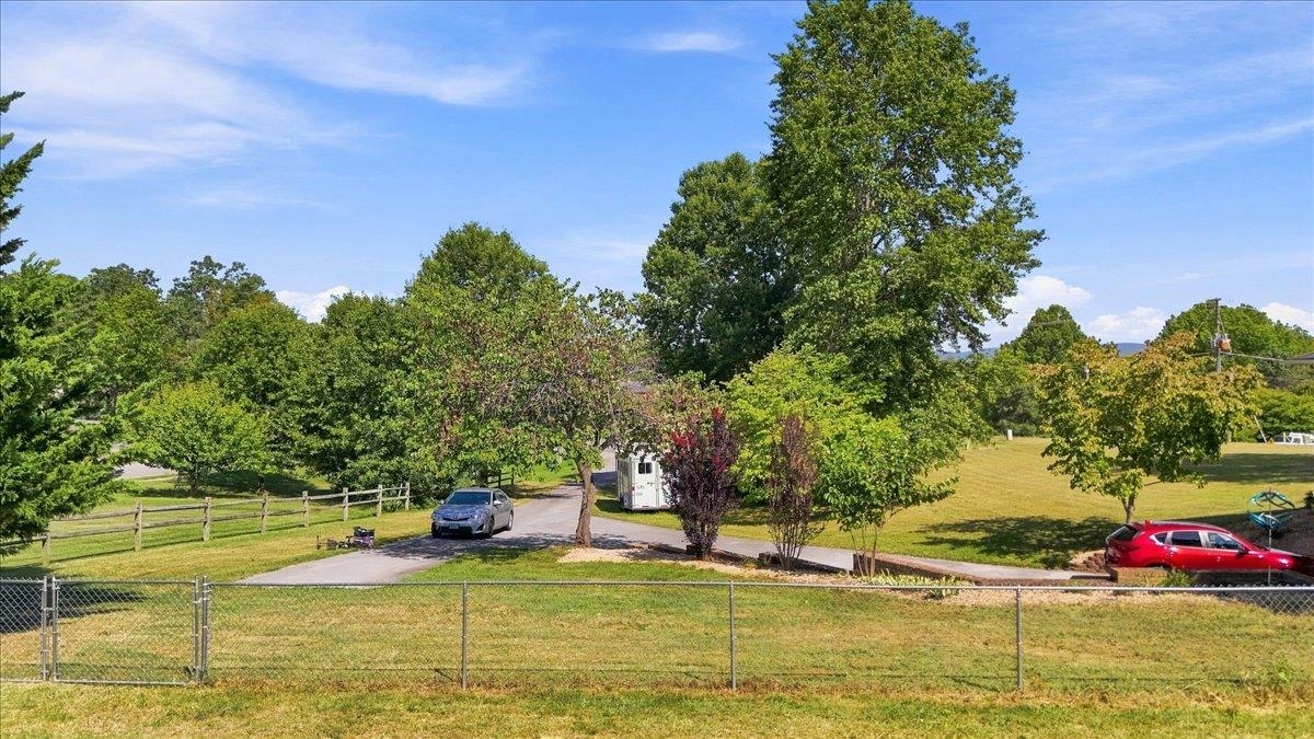 1821 WHITE HILL RD, STUARTS DRAFT, Virginia 24477, 3 Bedrooms Bedrooms, ,2 BathroomsBathrooms,Residential,1821 WHITE HILL RD,681618 MLS # 681618 1821 WHITE HILL RD, STUARTS DRAFT, Virginia 24477, 3 Bedrooms Bedrooms, ,2 BathroomsBathrooms,Residential,1821 WHITE HILL RD,681618 MLS # 681618
