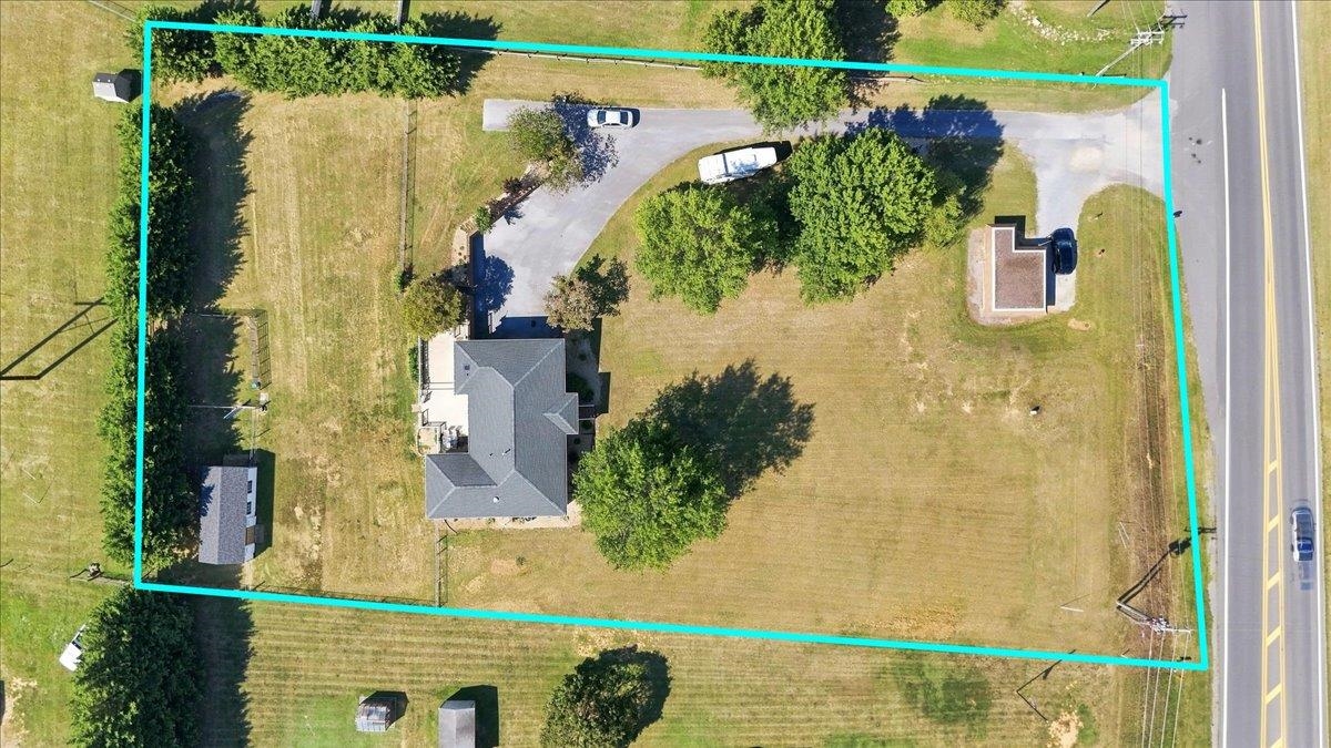 1821 WHITE HILL RD, STUARTS DRAFT, Virginia 24477, 3 Bedrooms Bedrooms, ,2 BathroomsBathrooms,Residential,1821 WHITE HILL RD,681618 MLS # 681618 1821 WHITE HILL RD, STUARTS DRAFT, Virginia 24477, 3 Bedrooms Bedrooms, ,2 BathroomsBathrooms,Residential,1821 WHITE HILL RD,681618 MLS # 681618