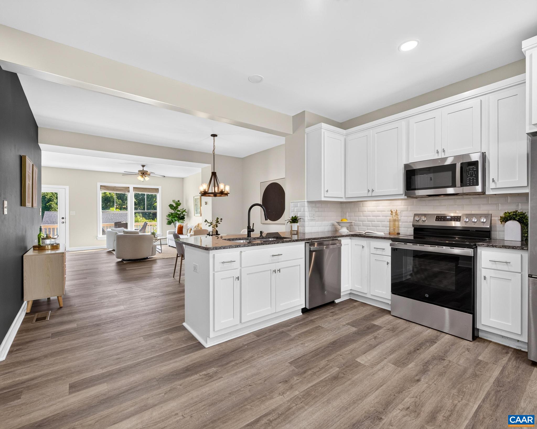236 HUNTLEY AVE, CHARLOTTESVILLE, Virginia 22903, 3 Bedrooms Bedrooms, ,2 BathroomsBathrooms,Residential,236 HUNTLEY AVE,681621 MLS # 681621