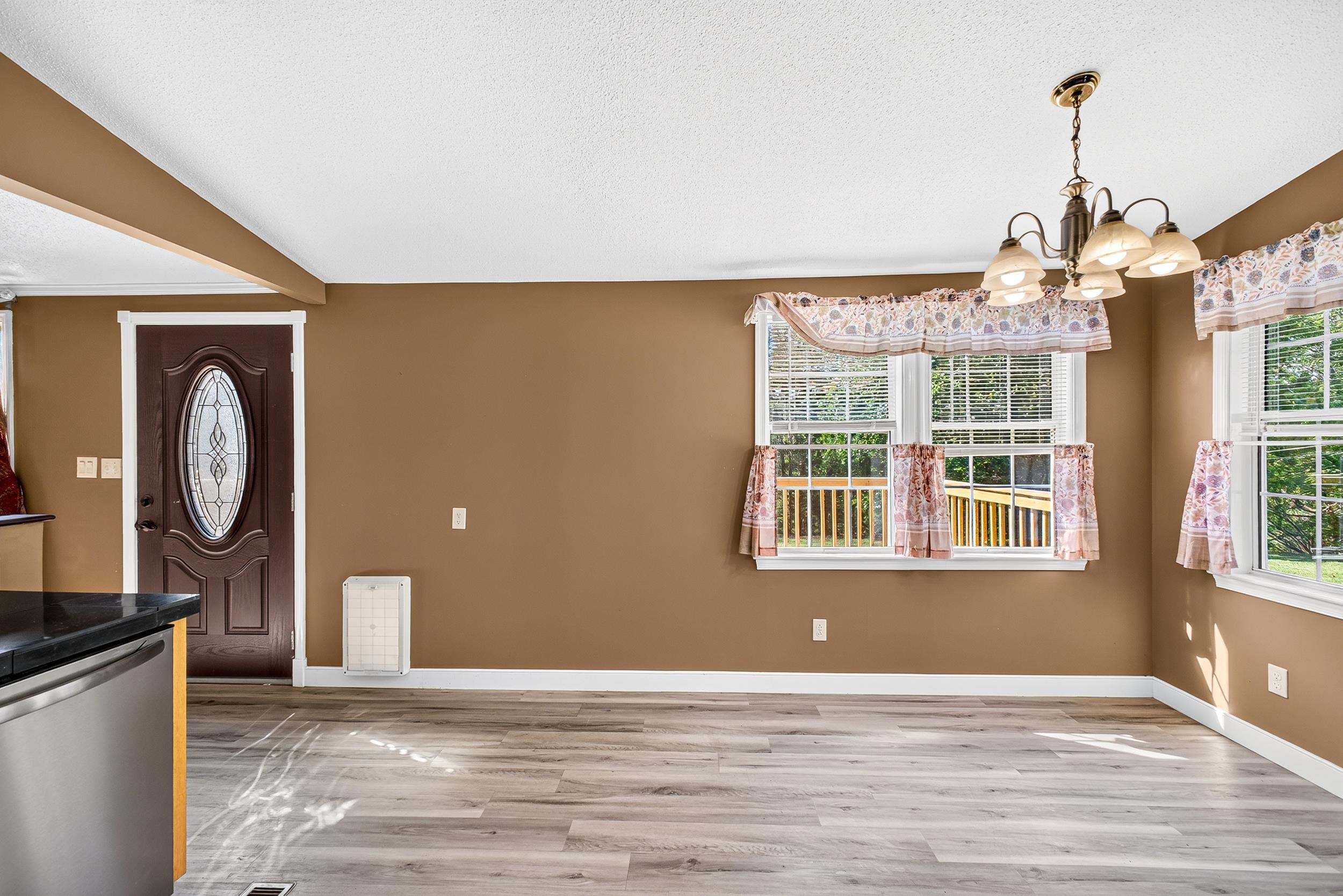 20195 MT PLEASANT RD, ELKTON, Virginia 22827, 3 Bedrooms Bedrooms, ,2 BathroomsBathrooms,Residential,20195 MT PLEASANT RD,681628 MLS # 681628 20195 MT PLEASANT RD, ELKTON, Virginia 22827, 3 Bedrooms Bedrooms, ,2 BathroomsBathrooms,Residential,20195 MT PLEASANT RD,681628 MLS # 681628