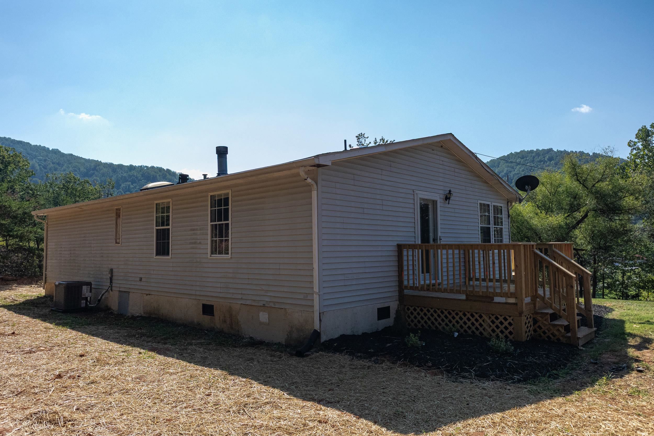 20195 MT PLEASANT RD, ELKTON, Virginia 22827, 3 Bedrooms Bedrooms, ,2 BathroomsBathrooms,Residential,20195 MT PLEASANT RD,681628 MLS # 681628 20195 MT PLEASANT RD, ELKTON, Virginia 22827, 3 Bedrooms Bedrooms, ,2 BathroomsBathrooms,Residential,20195 MT PLEASANT RD,681628 MLS # 681628