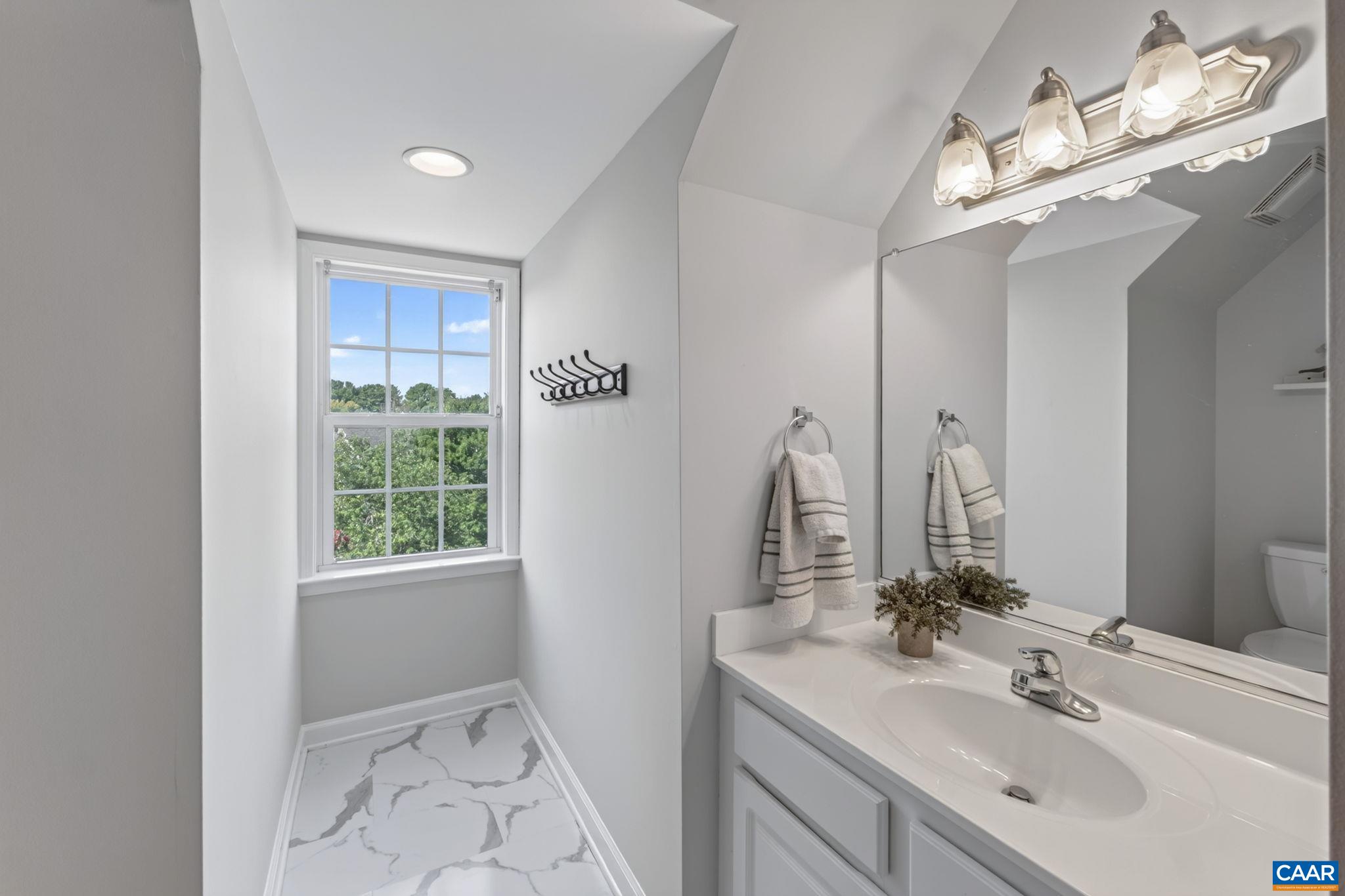 1285 AMBER RIDGE RD, CHARLOTTESVILLE, Virginia 22901, 3 Bedrooms Bedrooms, ,2 BathroomsBathrooms,Residential,1285 AMBER RIDGE RD,681632 MLS # 681632
