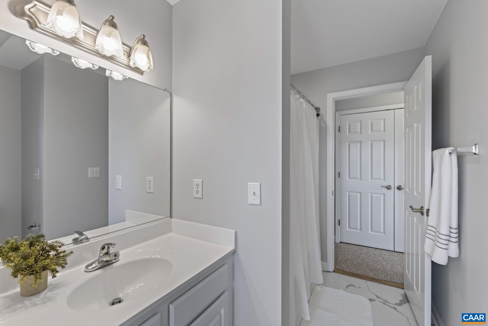 1285 AMBER RIDGE RD, CHARLOTTESVILLE, Virginia 22901, 3 Bedrooms Bedrooms, ,2 BathroomsBathrooms,Residential,1285 AMBER RIDGE RD,681632 MLS # 681632
