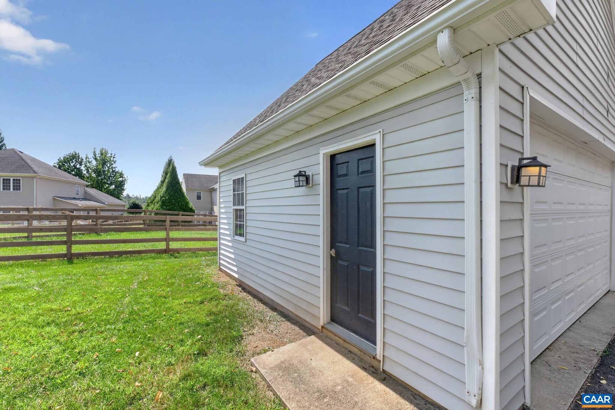 1285 AMBER RIDGE RD, CHARLOTTESVILLE, Virginia 22901, 3 Bedrooms Bedrooms, ,2 BathroomsBathrooms,Residential,1285 AMBER RIDGE RD,681632 MLS # 681632