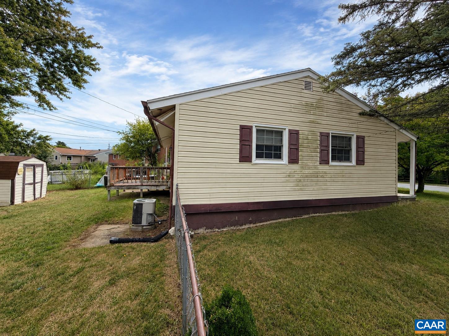 627 ARCH AVE, WAYNESBORO, Virginia 22980, 3 Bedrooms Bedrooms, ,1 BathroomBathrooms,Residential,627 ARCH AVE,681317 MLS # 681317
