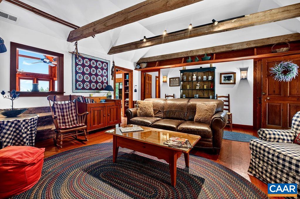 83 FORTUNES RIDGE DR, WINTERGREEN, Virginia 22967, 4 Bedrooms Bedrooms, ,3 BathroomsBathrooms,Residential,Chestnut Cabin,83 FORTUNES RIDGE DR,681403 MLS # 681403 83 FORTUNES RIDGE DR, WINTERGREEN, Virginia 22967, 4 Bedrooms Bedrooms, ,3 BathroomsBathrooms,Residential,Chestnut Cabin,83 FORTUNES RIDGE DR,681403 MLS # 681403