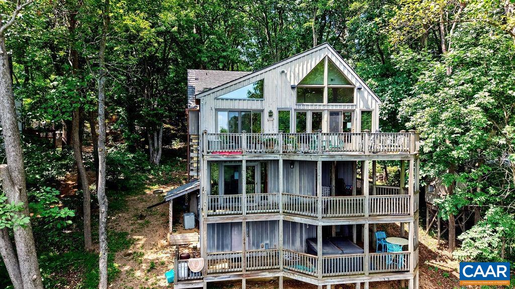 83 FORTUNES RIDGE DR, WINTERGREEN, Virginia 22967, 4 Bedrooms Bedrooms, ,3 BathroomsBathrooms,Residential,Chestnut Cabin,83 FORTUNES RIDGE DR,681403 MLS # 681403 83 FORTUNES RIDGE DR, WINTERGREEN, Virginia 22967, 4 Bedrooms Bedrooms, ,3 BathroomsBathrooms,Residential,Chestnut Cabin,83 FORTUNES RIDGE DR,681403 MLS # 681403