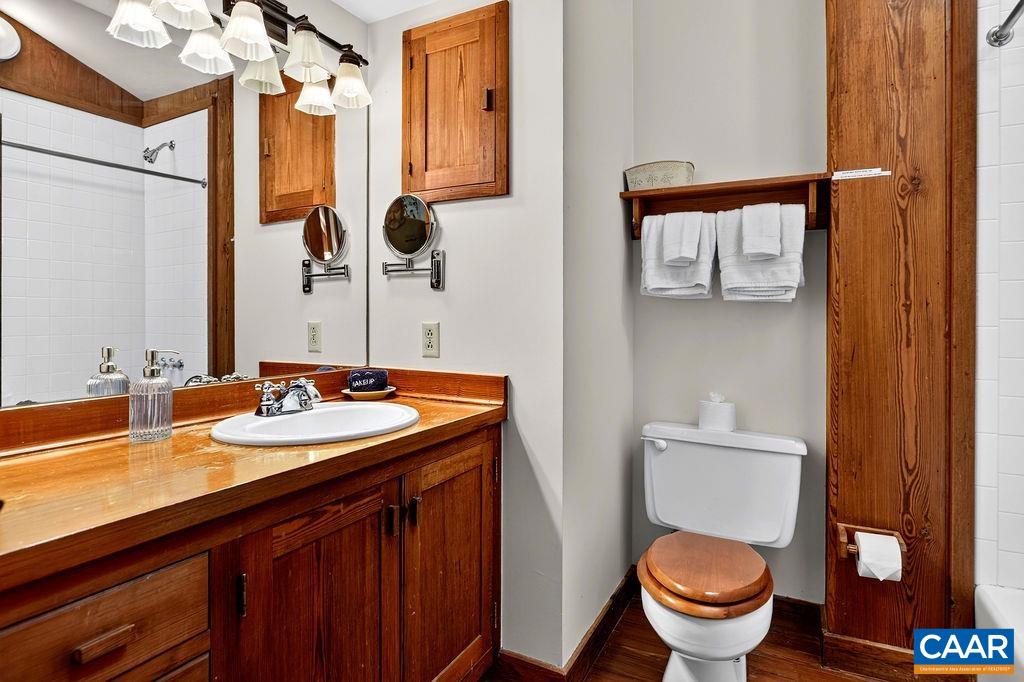 83 FORTUNES RIDGE DR, WINTERGREEN, Virginia 22967, 4 Bedrooms Bedrooms, ,3 BathroomsBathrooms,Residential,Chestnut Cabin,83 FORTUNES RIDGE DR,681403 MLS # 681403 83 FORTUNES RIDGE DR, WINTERGREEN, Virginia 22967, 4 Bedrooms Bedrooms, ,3 BathroomsBathrooms,Residential,Chestnut Cabin,83 FORTUNES RIDGE DR,681403 MLS # 681403