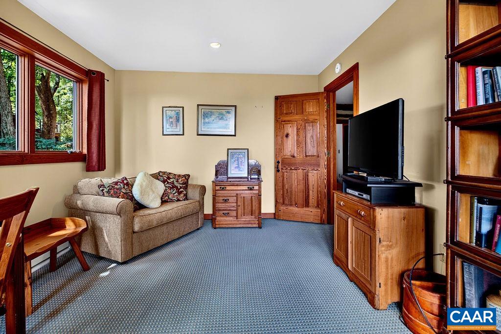 83 FORTUNES RIDGE DR, WINTERGREEN, Virginia 22967, 4 Bedrooms Bedrooms, ,3 BathroomsBathrooms,Residential,Chestnut Cabin,83 FORTUNES RIDGE DR,681403 MLS # 681403 83 FORTUNES RIDGE DR, WINTERGREEN, Virginia 22967, 4 Bedrooms Bedrooms, ,3 BathroomsBathrooms,Residential,Chestnut Cabin,83 FORTUNES RIDGE DR,681403 MLS # 681403