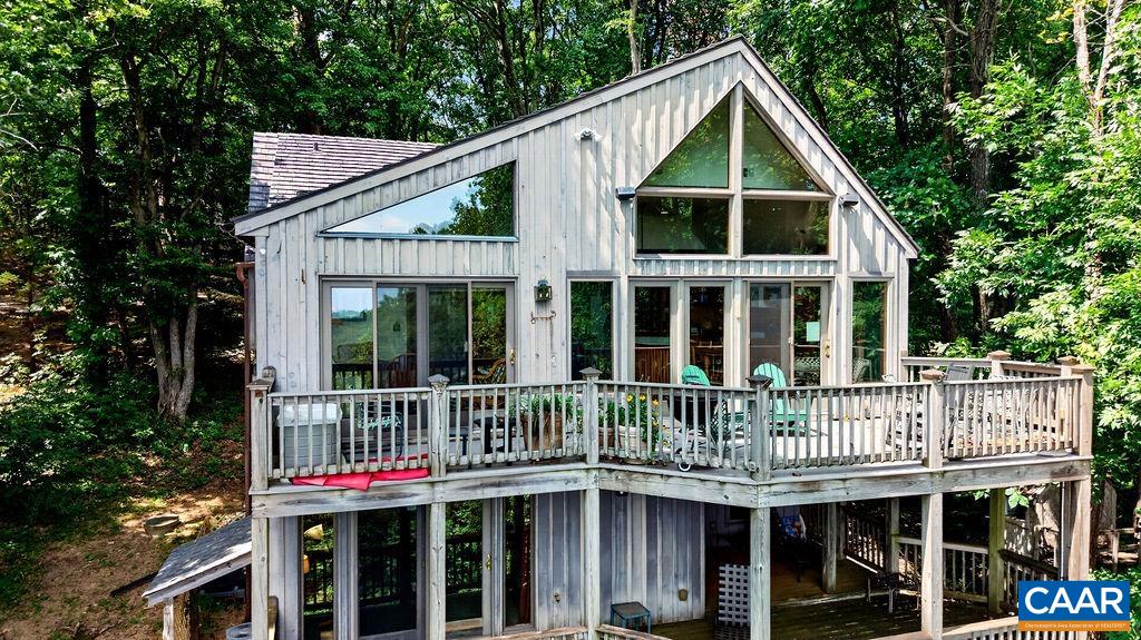 83 FORTUNES RIDGE DR, WINTERGREEN, Virginia 22967, 4 Bedrooms Bedrooms, ,3 BathroomsBathrooms,Residential,Chestnut Cabin,83 FORTUNES RIDGE DR,681403 MLS # 681403 83 FORTUNES RIDGE DR, WINTERGREEN, Virginia 22967, 4 Bedrooms Bedrooms, ,3 BathroomsBathrooms,Residential,Chestnut Cabin,83 FORTUNES RIDGE DR,681403 MLS # 681403