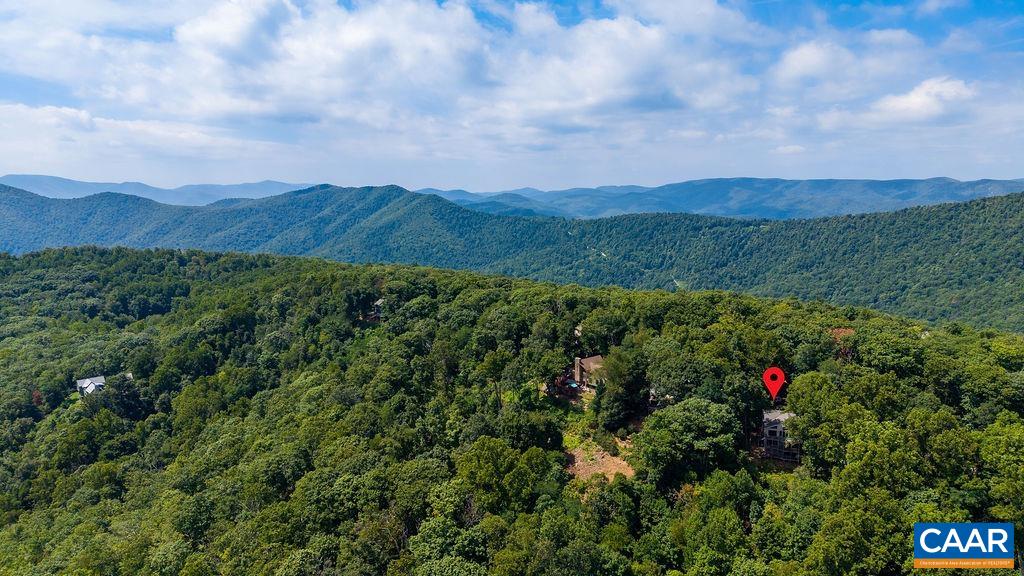 83 FORTUNES RIDGE DR, WINTERGREEN, Virginia 22967, 4 Bedrooms Bedrooms, ,3 BathroomsBathrooms,Residential,Chestnut Cabin,83 FORTUNES RIDGE DR,681403 MLS # 681403 83 FORTUNES RIDGE DR, WINTERGREEN, Virginia 22967, 4 Bedrooms Bedrooms, ,3 BathroomsBathrooms,Residential,Chestnut Cabin,83 FORTUNES RIDGE DR,681403 MLS # 681403