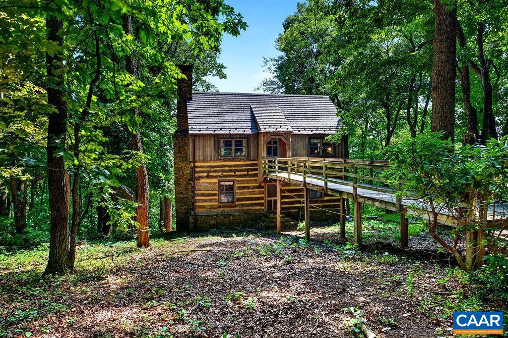 83 FORTUNES RIDGE DR, WINTERGREEN, Virginia 22967, 4 Bedrooms Bedrooms, ,3 BathroomsBathrooms,Residential,Chestnut Cabin,83 FORTUNES RIDGE DR,681403 MLS # 681403 83 FORTUNES RIDGE DR, WINTERGREEN, Virginia 22967, 4 Bedrooms Bedrooms, ,3 BathroomsBathrooms,Residential,Chestnut Cabin,83 FORTUNES RIDGE DR,681403 MLS # 681403