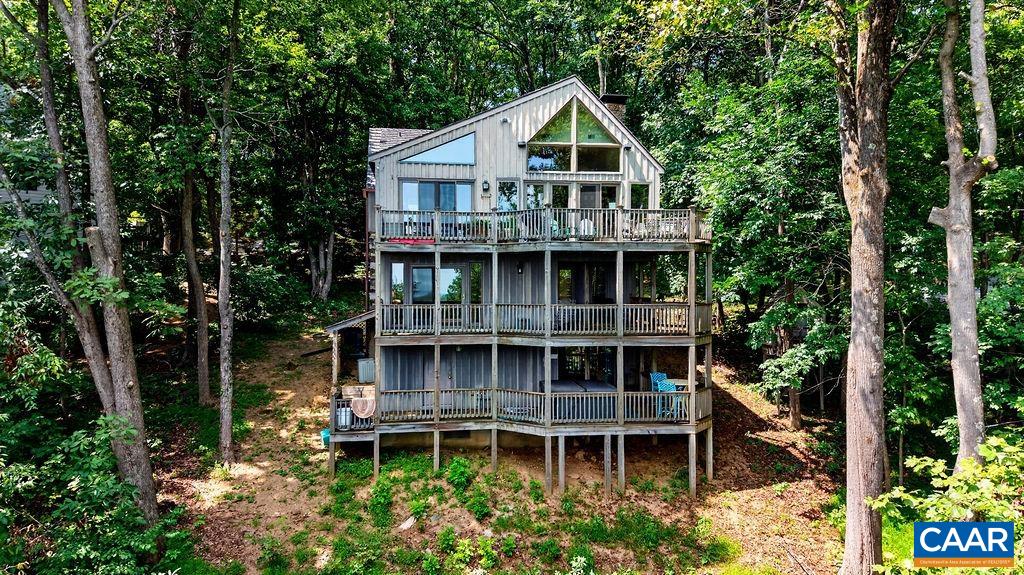 83 FORTUNES RIDGE DR, WINTERGREEN, Virginia 22967, 4 Bedrooms Bedrooms, ,3 BathroomsBathrooms,Residential,Chestnut Cabin,83 FORTUNES RIDGE DR,681403 MLS # 681403 83 FORTUNES RIDGE DR, WINTERGREEN, Virginia 22967, 4 Bedrooms Bedrooms, ,3 BathroomsBathrooms,Residential,Chestnut Cabin,83 FORTUNES RIDGE DR,681403 MLS # 681403