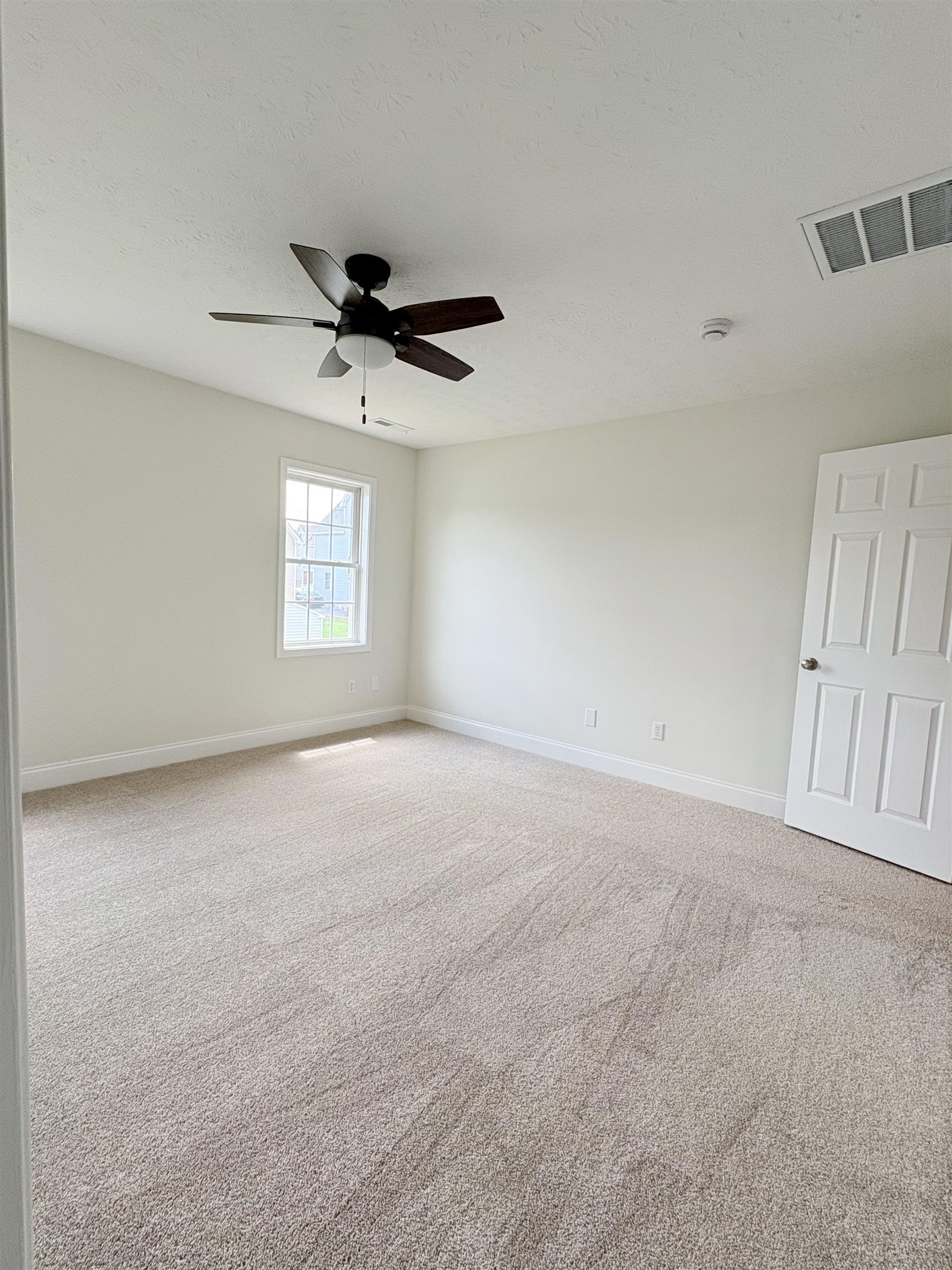 129 FOREVER CT, WAYNESBORO, Virginia 22980, 4 Bedrooms Bedrooms, ,2 BathroomsBathrooms,Residential,129 FOREVER CT,679056 MLS # 679056 129 FOREVER CT, WAYNESBORO, Virginia 22980, 4 Bedrooms Bedrooms, ,2 BathroomsBathrooms,Residential,129 FOREVER CT,679056 MLS # 679056