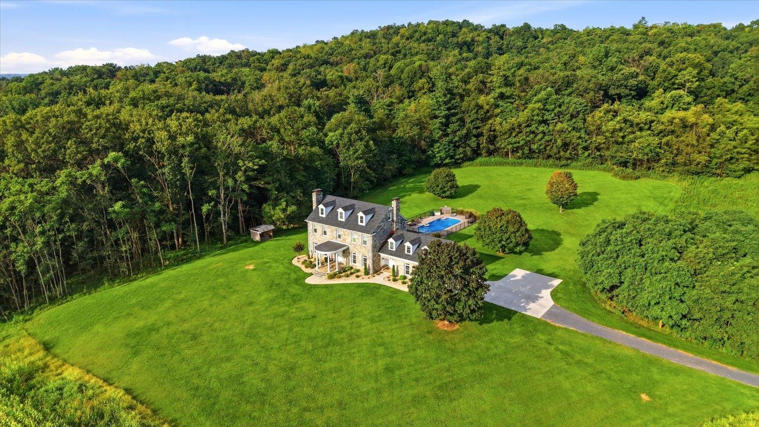 3817 TREASURE HILL LN, TIMBERVILLE, Virginia 22853, 4 Bedrooms Bedrooms, ,4 BathroomsBathrooms,Residential,3817 TREASURE HILL LN,681640 MLS # 681640