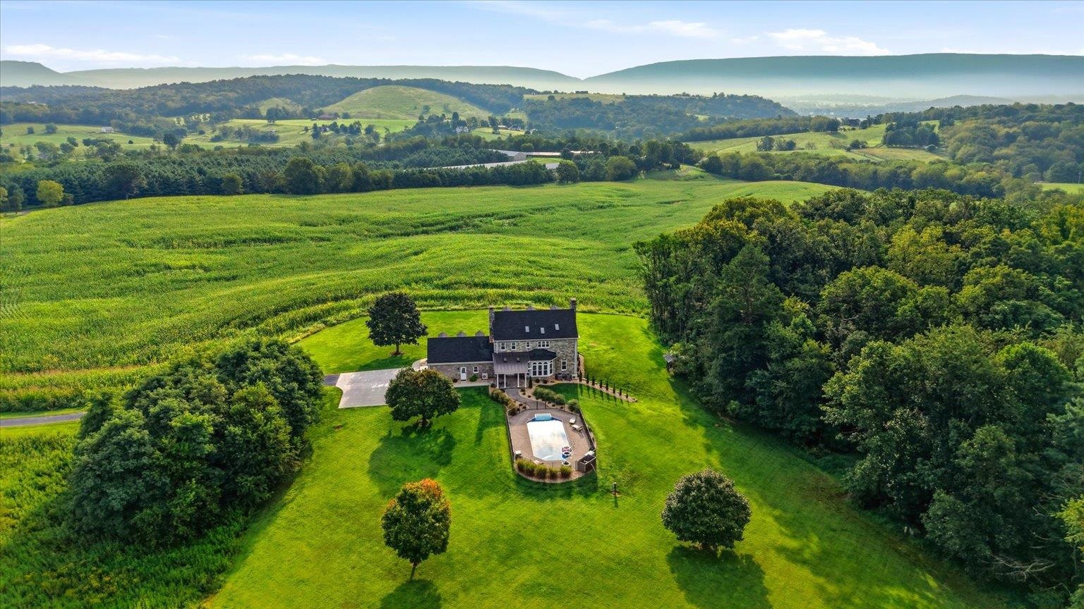 3817 TREASURE HILL LN, TIMBERVILLE, Virginia 22853, 4 Bedrooms Bedrooms, ,4 BathroomsBathrooms,Residential,3817 TREASURE HILL LN,681640 MLS # 681640