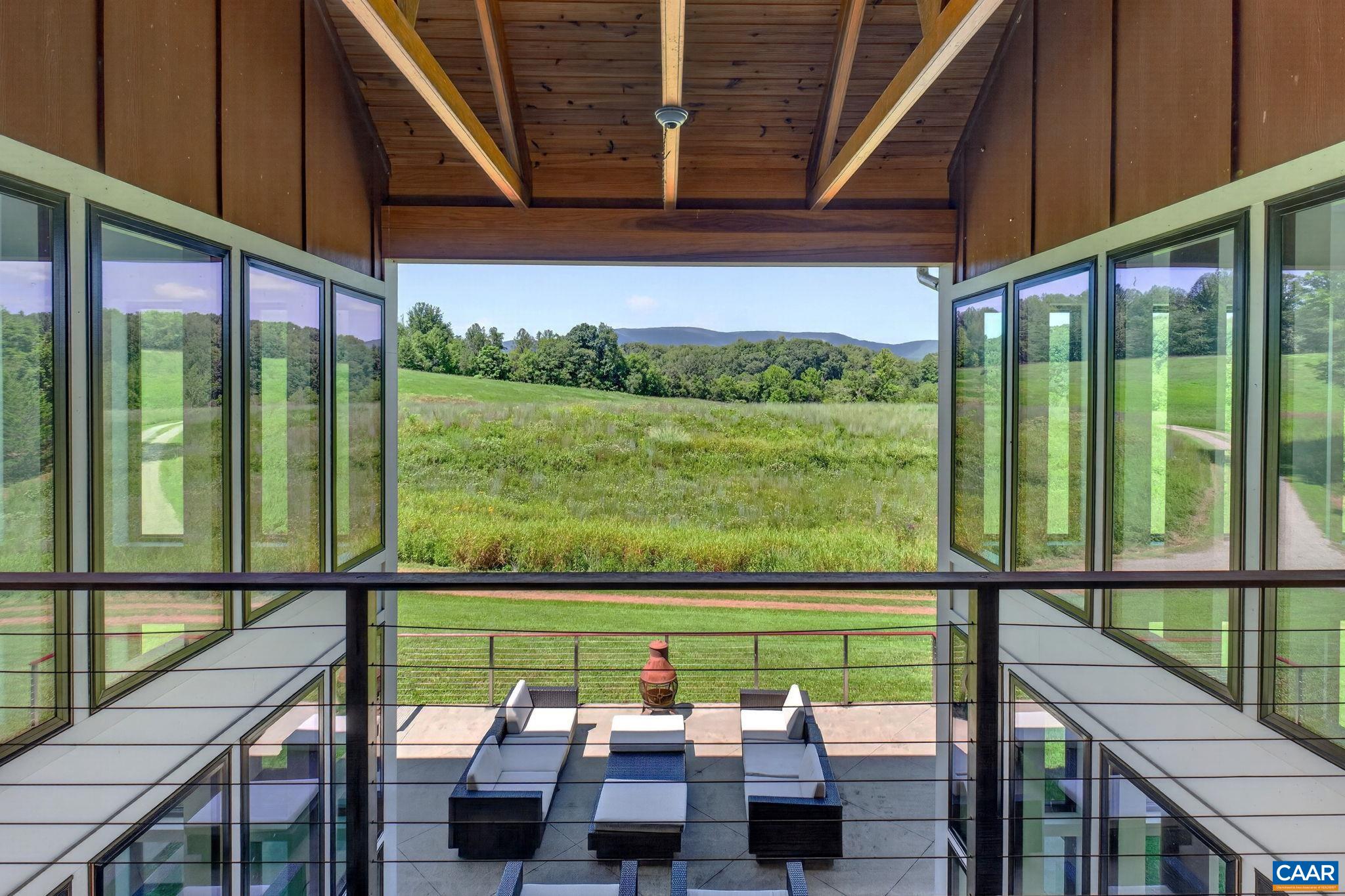 Upper level breezeway. Upper level breezeway.