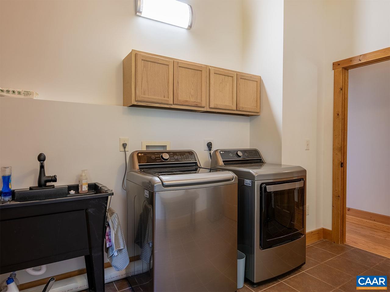 3638 OAK PARK RD, MADISON, Virginia 22727, 3 Bedrooms Bedrooms, ,3 BathroomsBathrooms,Residential,Holly Hills,3638 OAK PARK RD,681440 MLS # 681440 3638 OAK PARK RD, MADISON, Virginia 22727, 3 Bedrooms Bedrooms, ,3 BathroomsBathrooms,Residential,Holly Hills,3638 OAK PARK RD,681440 MLS # 681440