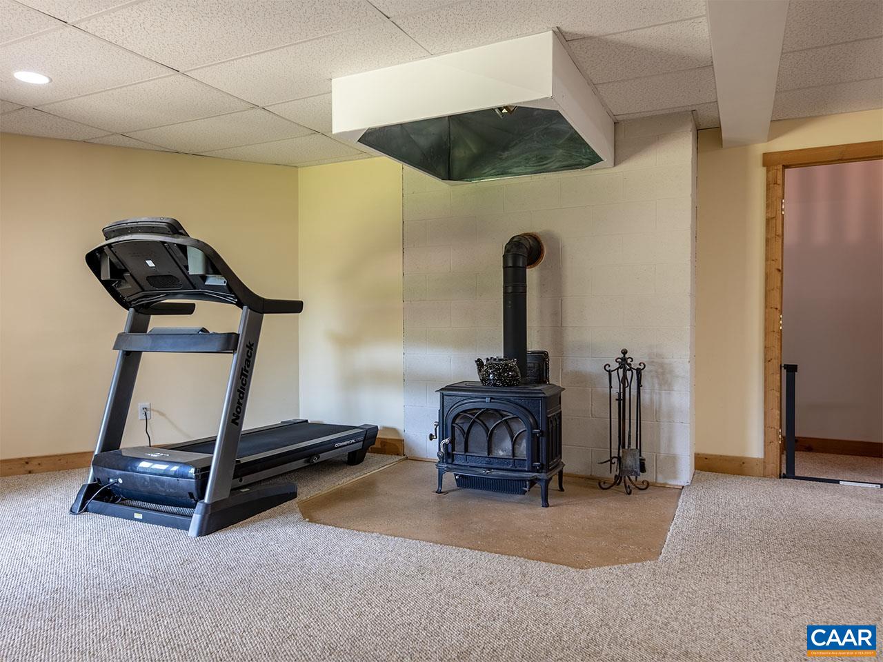 3638 OAK PARK RD, MADISON, Virginia 22727, 3 Bedrooms Bedrooms, ,3 BathroomsBathrooms,Residential,Holly Hills,3638 OAK PARK RD,681440 MLS # 681440 3638 OAK PARK RD, MADISON, Virginia 22727, 3 Bedrooms Bedrooms, ,3 BathroomsBathrooms,Residential,Holly Hills,3638 OAK PARK RD,681440 MLS # 681440