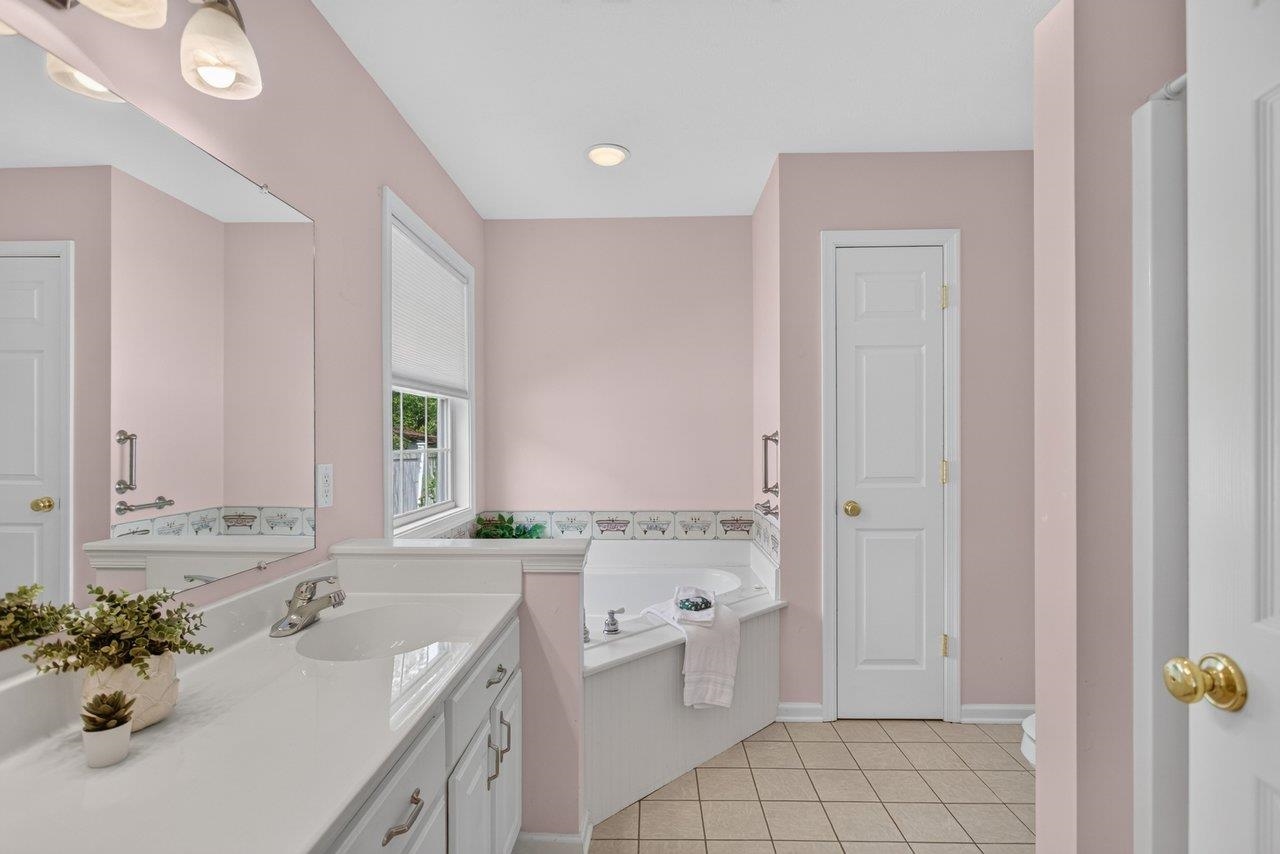 1800 RHIANON LN, HARRISONBURG, Virginia 22801, 3 Bedrooms Bedrooms, ,2 BathroomsBathrooms,Residential,1800 RHIANON LN,681575 MLS # 681575 1800 RHIANON LN, HARRISONBURG, Virginia 22801, 3 Bedrooms Bedrooms, ,2 BathroomsBathrooms,Residential,1800 RHIANON LN,681575 MLS # 681575