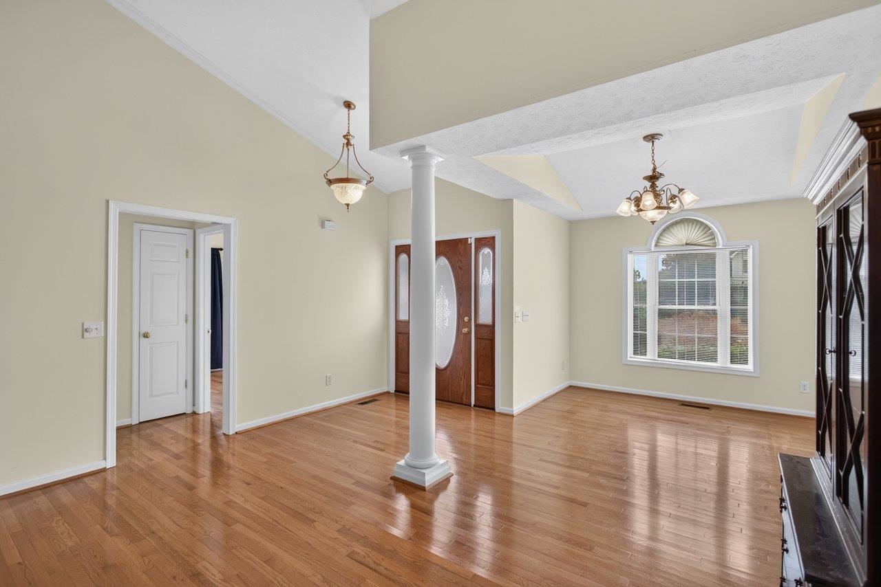 1800 RHIANON LN, HARRISONBURG, Virginia 22801, 3 Bedrooms Bedrooms, ,2 BathroomsBathrooms,Residential,1800 RHIANON LN,681575 MLS # 681575 1800 RHIANON LN, HARRISONBURG, Virginia 22801, 3 Bedrooms Bedrooms, ,2 BathroomsBathrooms,Residential,1800 RHIANON LN,681575 MLS # 681575