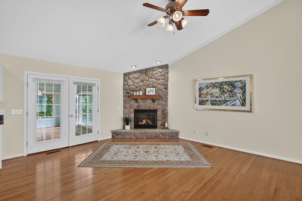 1800 RHIANON LN, HARRISONBURG, Virginia 22801, 3 Bedrooms Bedrooms, ,2 BathroomsBathrooms,Residential,1800 RHIANON LN,681575 MLS # 681575 1800 RHIANON LN, HARRISONBURG, Virginia 22801, 3 Bedrooms Bedrooms, ,2 BathroomsBathrooms,Residential,1800 RHIANON LN,681575 MLS # 681575