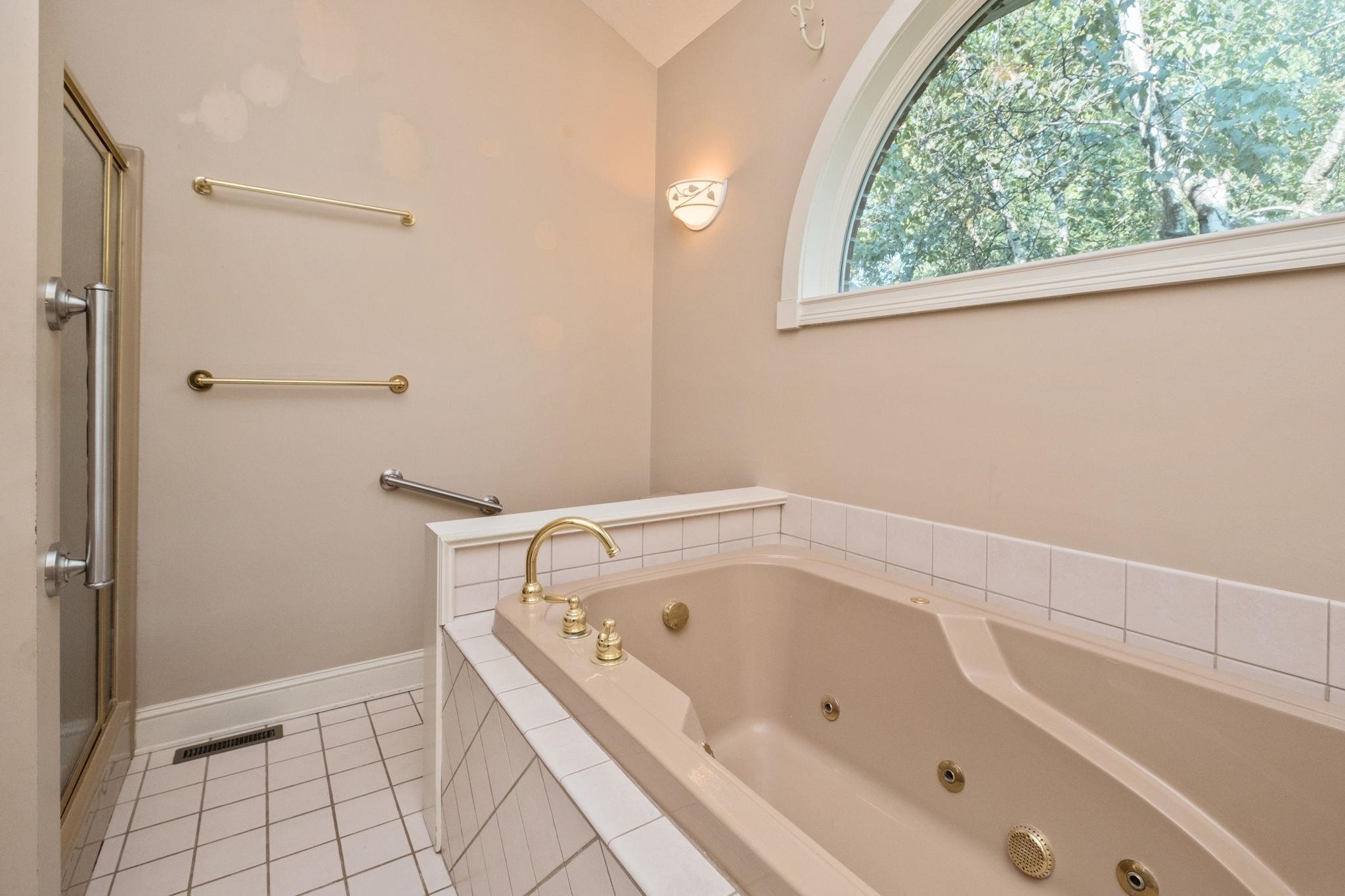 257 DIVOT DR, HARRISONBURG, Virginia 22802, 4 Bedrooms Bedrooms, ,4 BathroomsBathrooms,Residential,257 DIVOT DR,681641 MLS # 681641