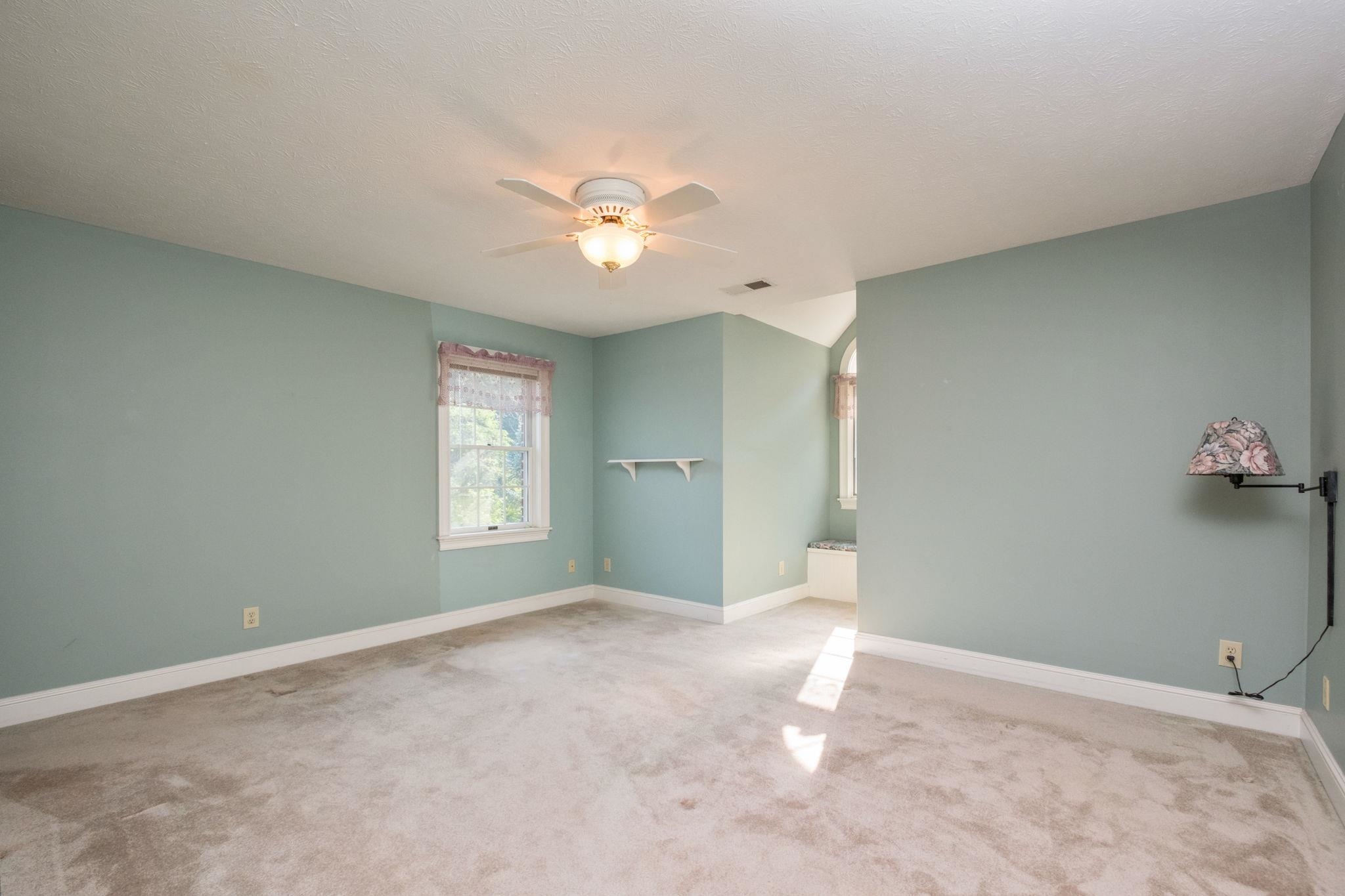 257 DIVOT DR, HARRISONBURG, Virginia 22802, 4 Bedrooms Bedrooms, ,4 BathroomsBathrooms,Residential,257 DIVOT DR,681641 MLS # 681641