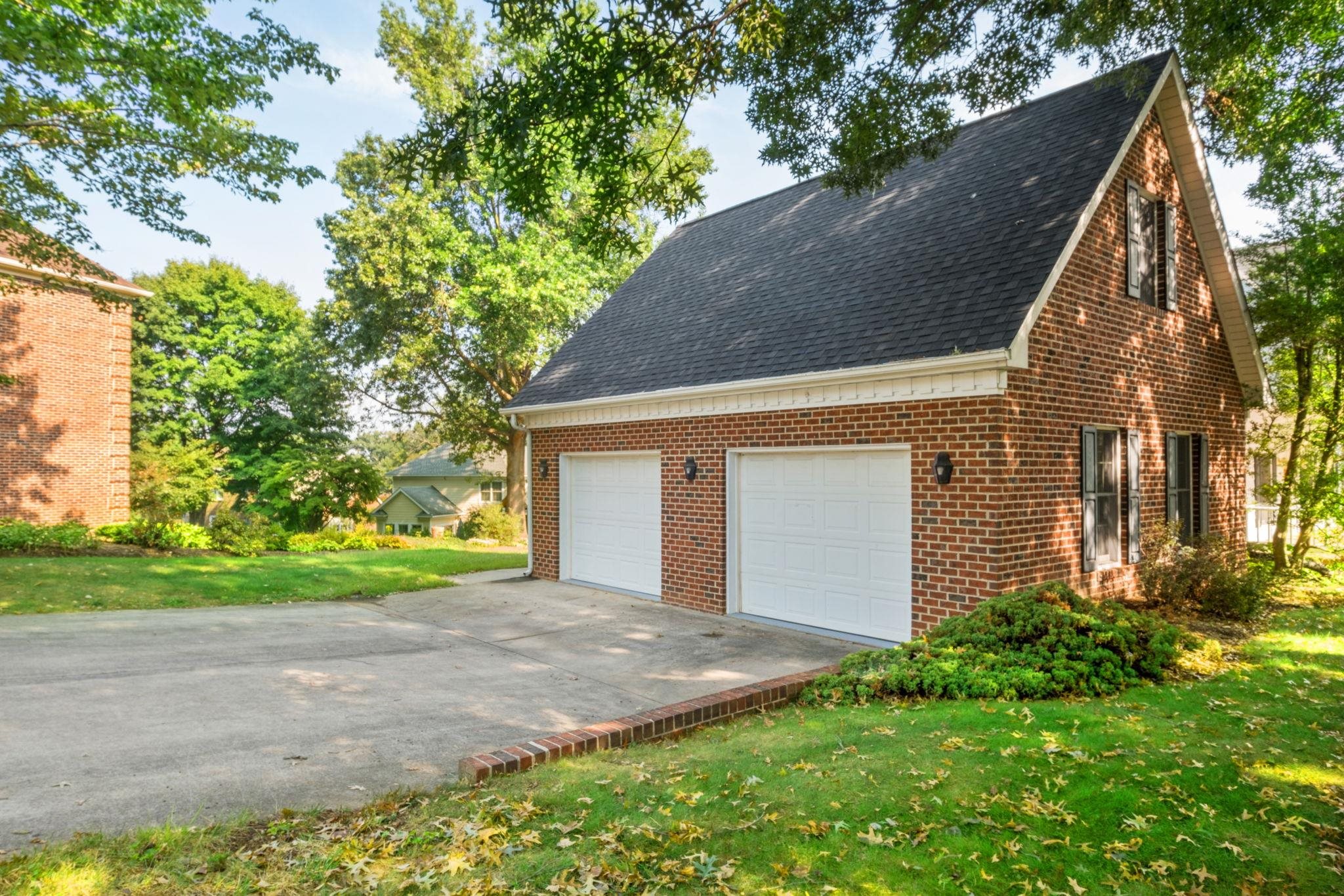 257 DIVOT DR, HARRISONBURG, Virginia 22802, 4 Bedrooms Bedrooms, ,4 BathroomsBathrooms,Residential,257 DIVOT DR,681641 MLS # 681641