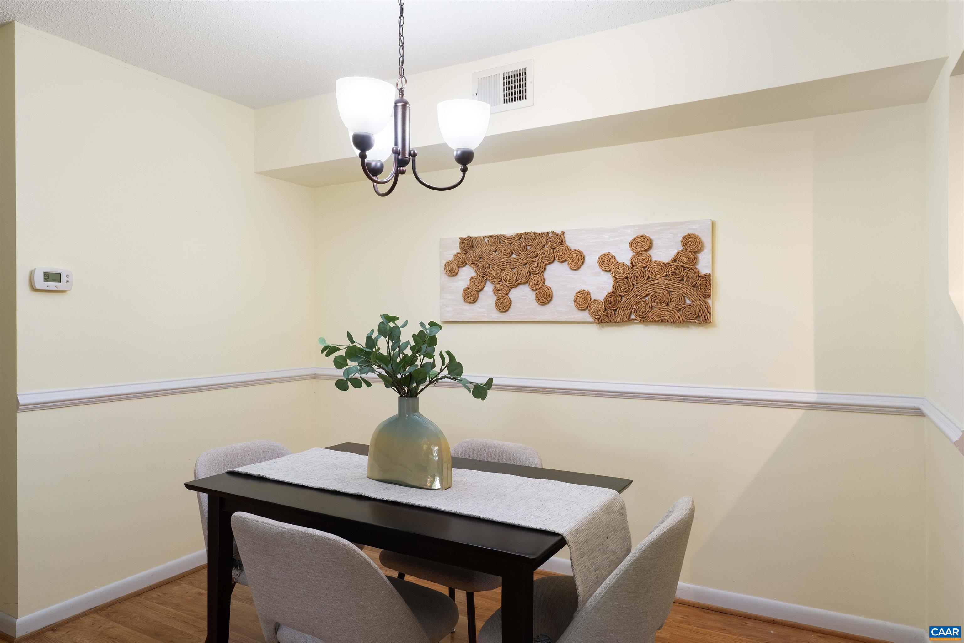 101 TURTLE CREEK LN, CHARLOTTESVILLE, Virginia 22901, 2 Bedrooms Bedrooms, ,2 BathroomsBathrooms,Residential,101 TURTLE CREEK LN,681656 MLS # 681656