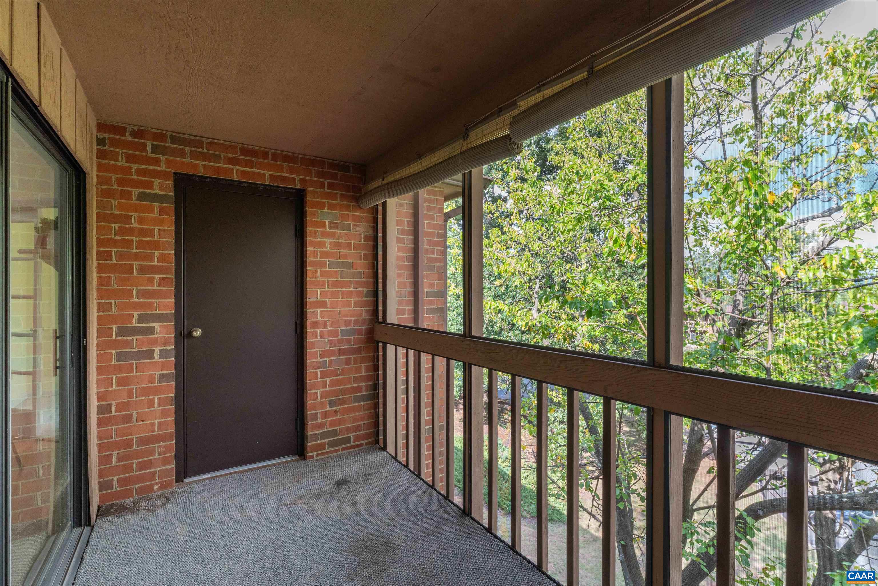 101 TURTLE CREEK LN, CHARLOTTESVILLE, Virginia 22901, 2 Bedrooms Bedrooms, ,2 BathroomsBathrooms,Residential,101 TURTLE CREEK LN,681656 MLS # 681656