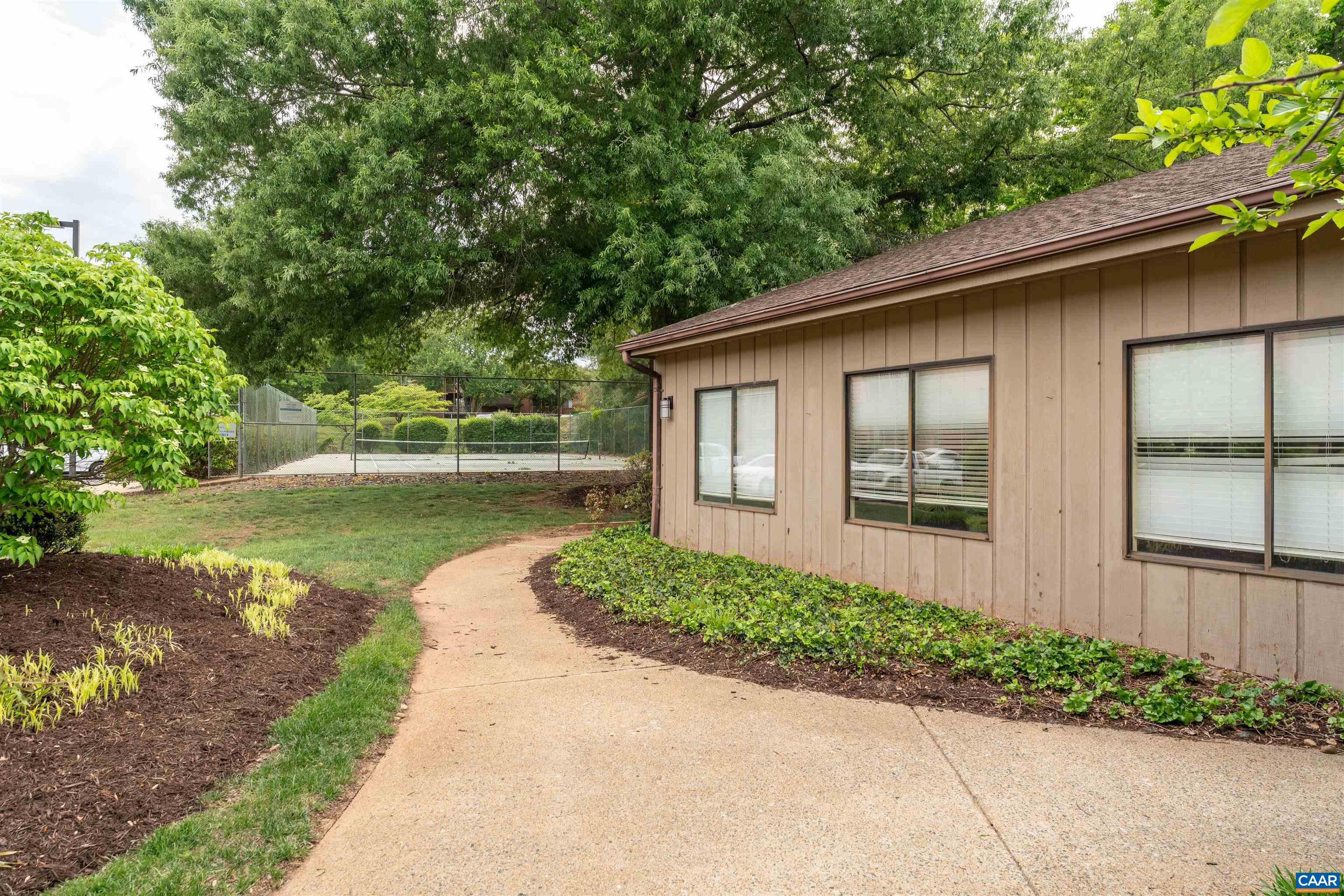 101 TURTLE CREEK LN, CHARLOTTESVILLE, Virginia 22901, 2 Bedrooms Bedrooms, ,2 BathroomsBathrooms,Residential,101 TURTLE CREEK LN,681656 MLS # 681656