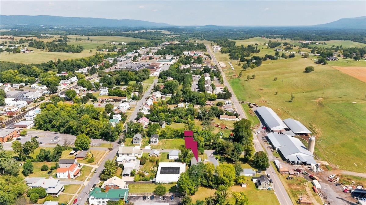 210 E LOCUST ST, WOODSTOCK, Virginia 22664, ,Residential,210 E LOCUST ST,681663 MLS # 681663 210 E LOCUST ST, WOODSTOCK, Virginia 22664, ,Residential,210 E LOCUST ST,681663 MLS # 681663