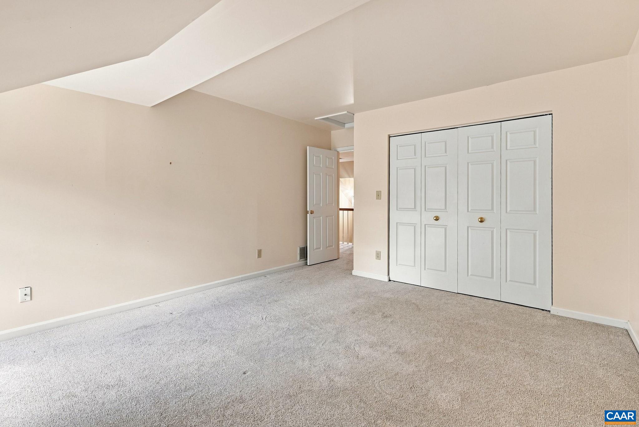 1327 WIMBLEDON WAY, CHARLOTTESVILLE, Virginia 22901, 4 Bedrooms Bedrooms, ,3 BathroomsBathrooms,Residential,Home Sweet Home,1327 WIMBLEDON WAY,681263 MLS # 681263