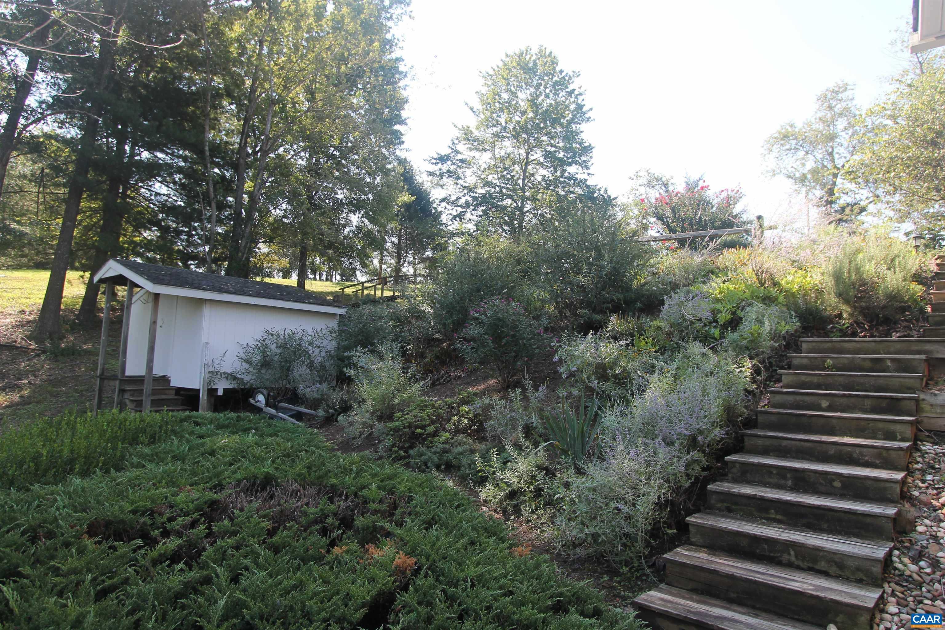 8000 BATESVILLE RD, AFTON, Virginia 22920, 4 Bedrooms Bedrooms, ,3 BathroomsBathrooms,Residential,8000 BATESVILLE RD,681592 MLS # 681592 8000 BATESVILLE RD, AFTON, Virginia 22920, 4 Bedrooms Bedrooms, ,3 BathroomsBathrooms,Residential,8000 BATESVILLE RD,681592 MLS # 681592