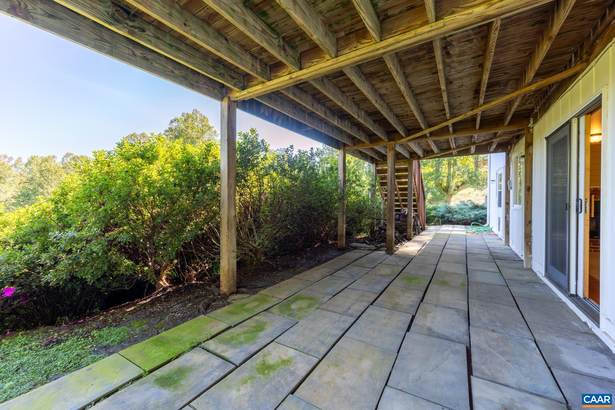 8000 BATESVILLE RD, AFTON, Virginia 22920, 4 Bedrooms Bedrooms, ,3 BathroomsBathrooms,Residential,8000 BATESVILLE RD,681592 MLS # 681592