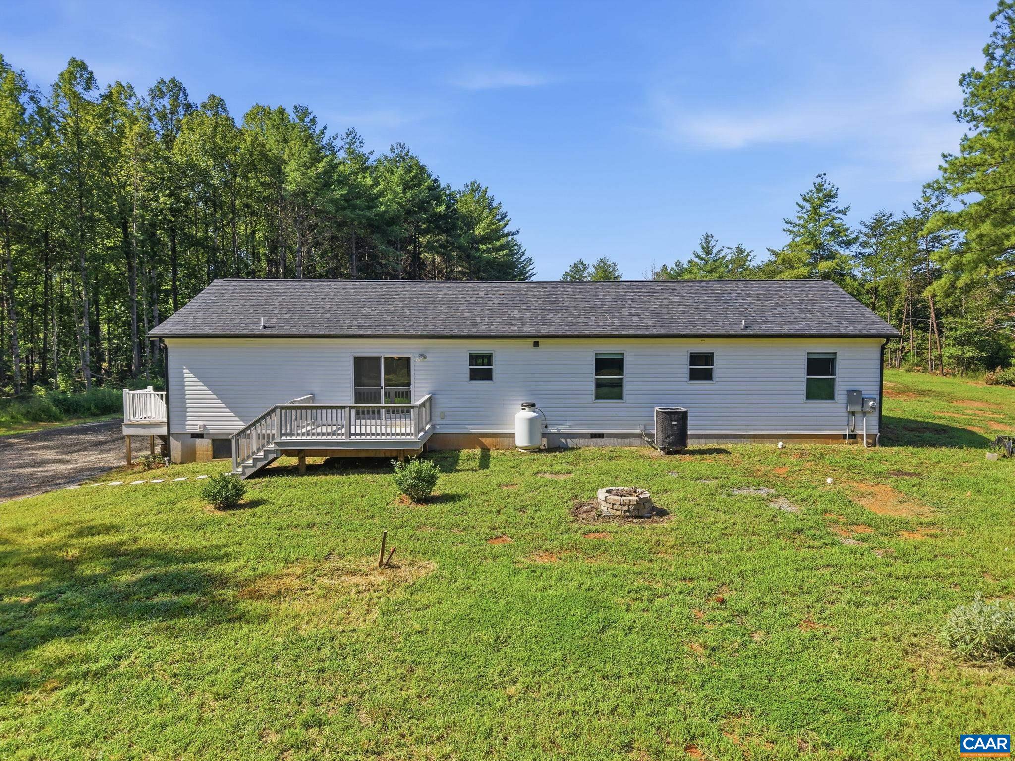 770 COLES ROLLING RD, SCOTTSVILLE, Virginia 24590, 4 Bedrooms Bedrooms, ,2 BathroomsBathrooms,Residential,770 COLES ROLLING RD,681638 MLS # 681638 770 COLES ROLLING RD, SCOTTSVILLE, Virginia 24590, 4 Bedrooms Bedrooms, ,2 BathroomsBathrooms,Residential,770 COLES ROLLING RD,681638 MLS # 681638