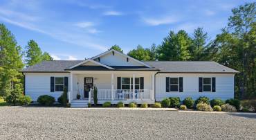 770 COLES ROLLING RD, SCOTTSVILLE, Virginia 24590, 4 Bedrooms Bedrooms, ,2 BathroomsBathrooms,Residential,770 COLES ROLLING RD,681638 MLS # 681638