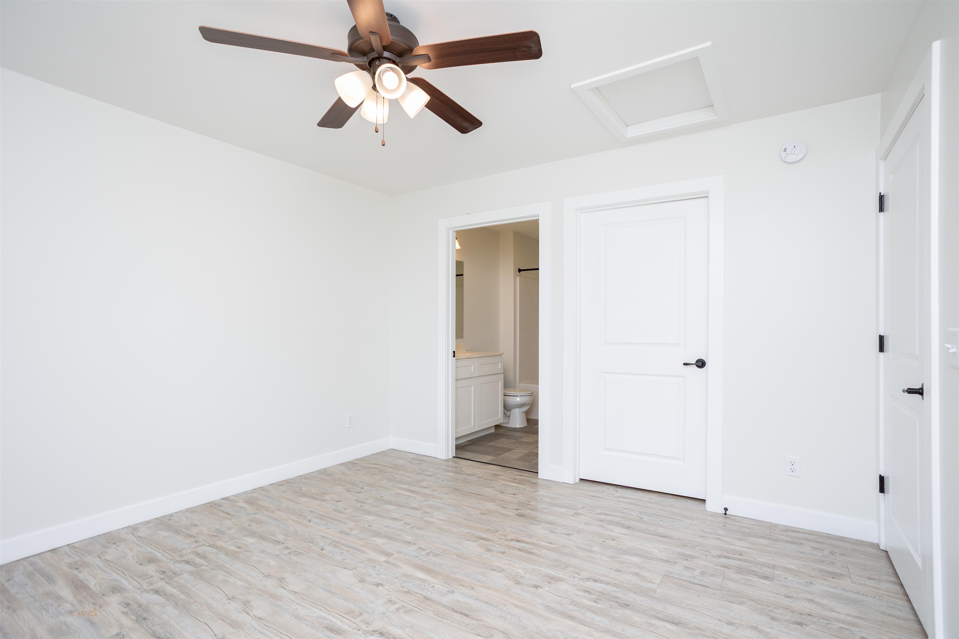 2330 WHITESTONE DR, ROCKINGHAM, Virginia 22801, 3 Bedrooms Bedrooms, ,2 BathroomsBathrooms,Residential,2330 WHITESTONE DR,681652 MLS # 681652 2330 WHITESTONE DR, ROCKINGHAM, Virginia 22801, 3 Bedrooms Bedrooms, ,2 BathroomsBathrooms,Residential,2330 WHITESTONE DR,681652 MLS # 681652
