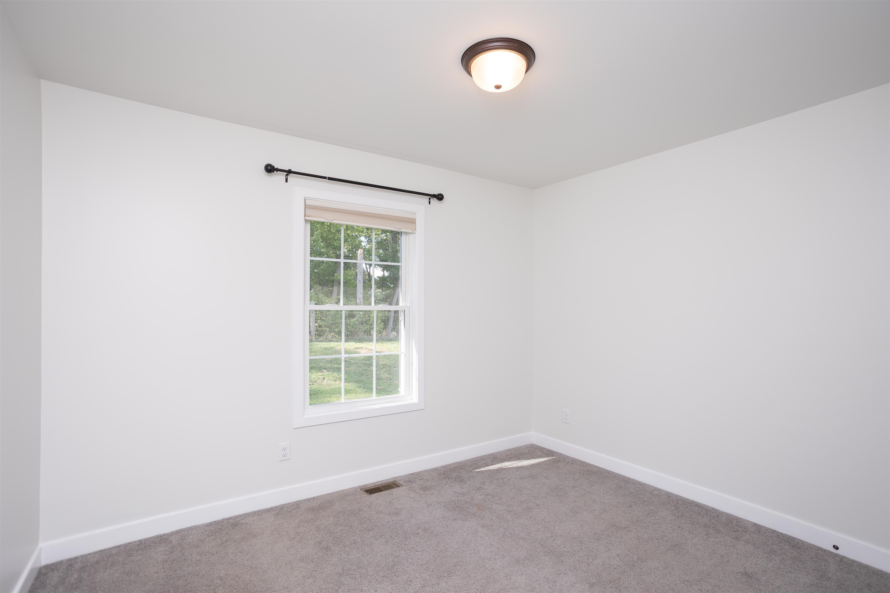 2330 WHITESTONE DR, ROCKINGHAM, Virginia 22801, 3 Bedrooms Bedrooms, ,2 BathroomsBathrooms,Residential,2330 WHITESTONE DR,681652 MLS # 681652 2330 WHITESTONE DR, ROCKINGHAM, Virginia 22801, 3 Bedrooms Bedrooms, ,2 BathroomsBathrooms,Residential,2330 WHITESTONE DR,681652 MLS # 681652