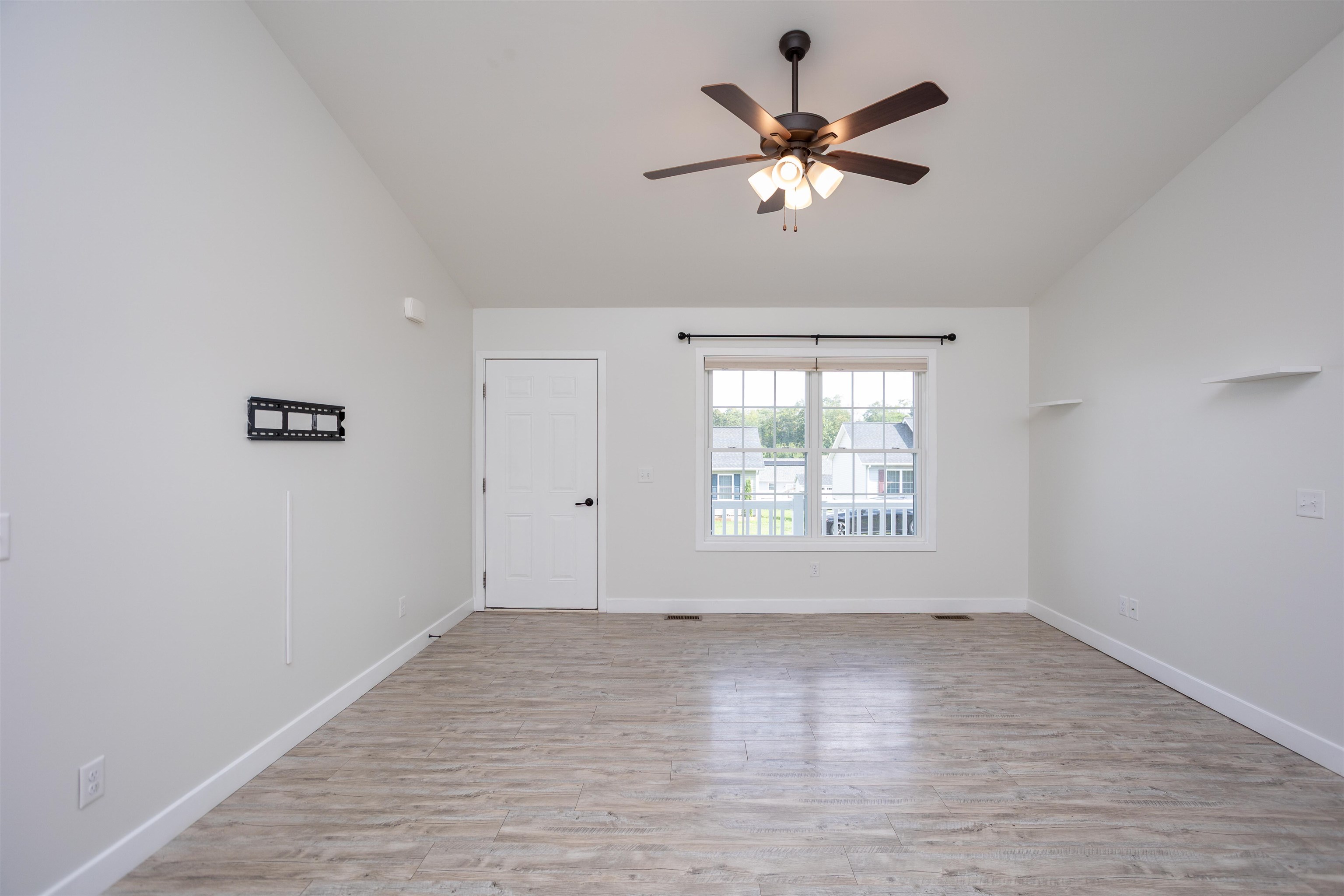 2330 WHITESTONE DR, ROCKINGHAM, Virginia 22801, 3 Bedrooms Bedrooms, ,2 BathroomsBathrooms,Residential,2330 WHITESTONE DR,681652 MLS # 681652 2330 WHITESTONE DR, ROCKINGHAM, Virginia 22801, 3 Bedrooms Bedrooms, ,2 BathroomsBathrooms,Residential,2330 WHITESTONE DR,681652 MLS # 681652