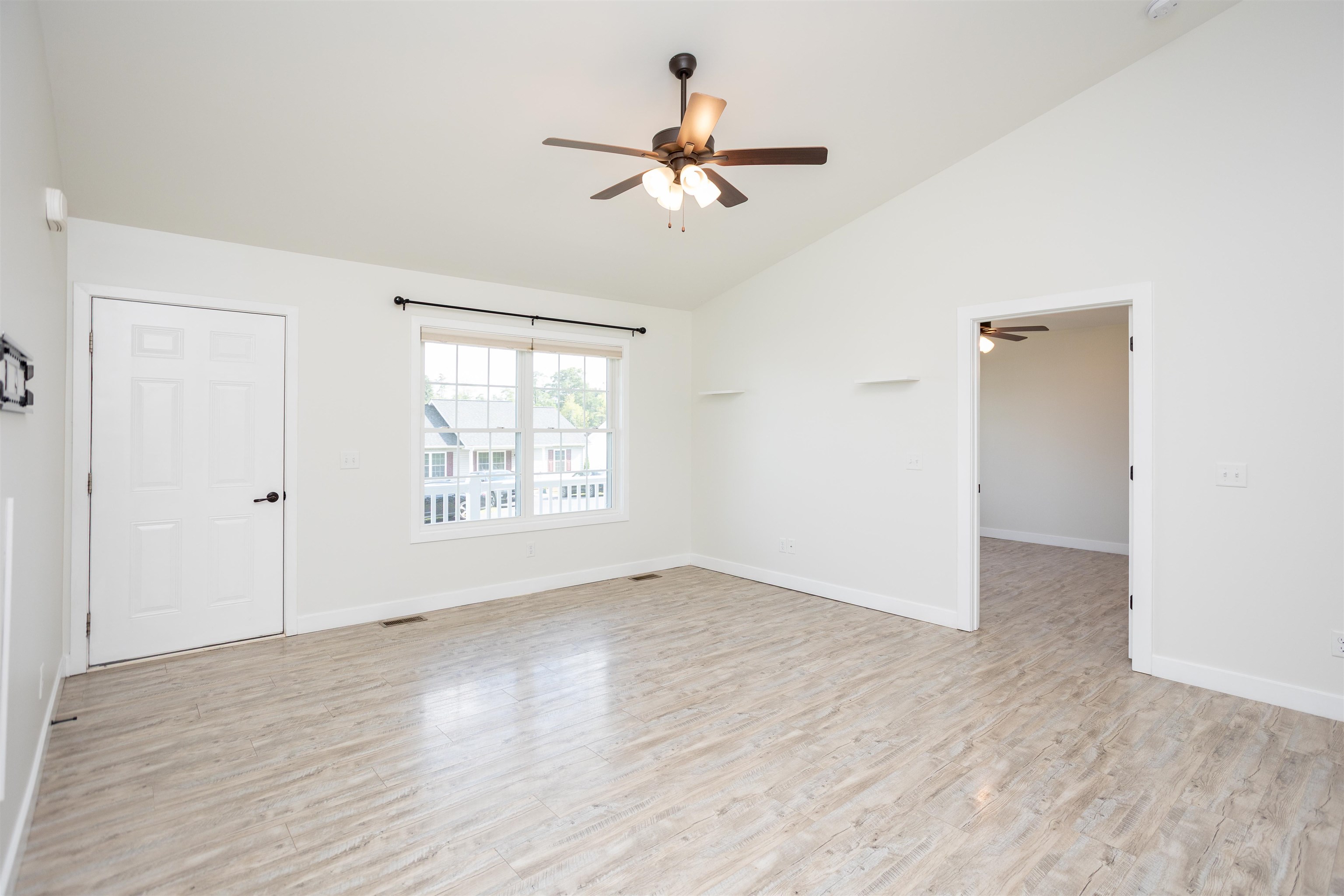 2330 WHITESTONE DR, ROCKINGHAM, Virginia 22801, 3 Bedrooms Bedrooms, ,2 BathroomsBathrooms,Residential,2330 WHITESTONE DR,681652 MLS # 681652 2330 WHITESTONE DR, ROCKINGHAM, Virginia 22801, 3 Bedrooms Bedrooms, ,2 BathroomsBathrooms,Residential,2330 WHITESTONE DR,681652 MLS # 681652