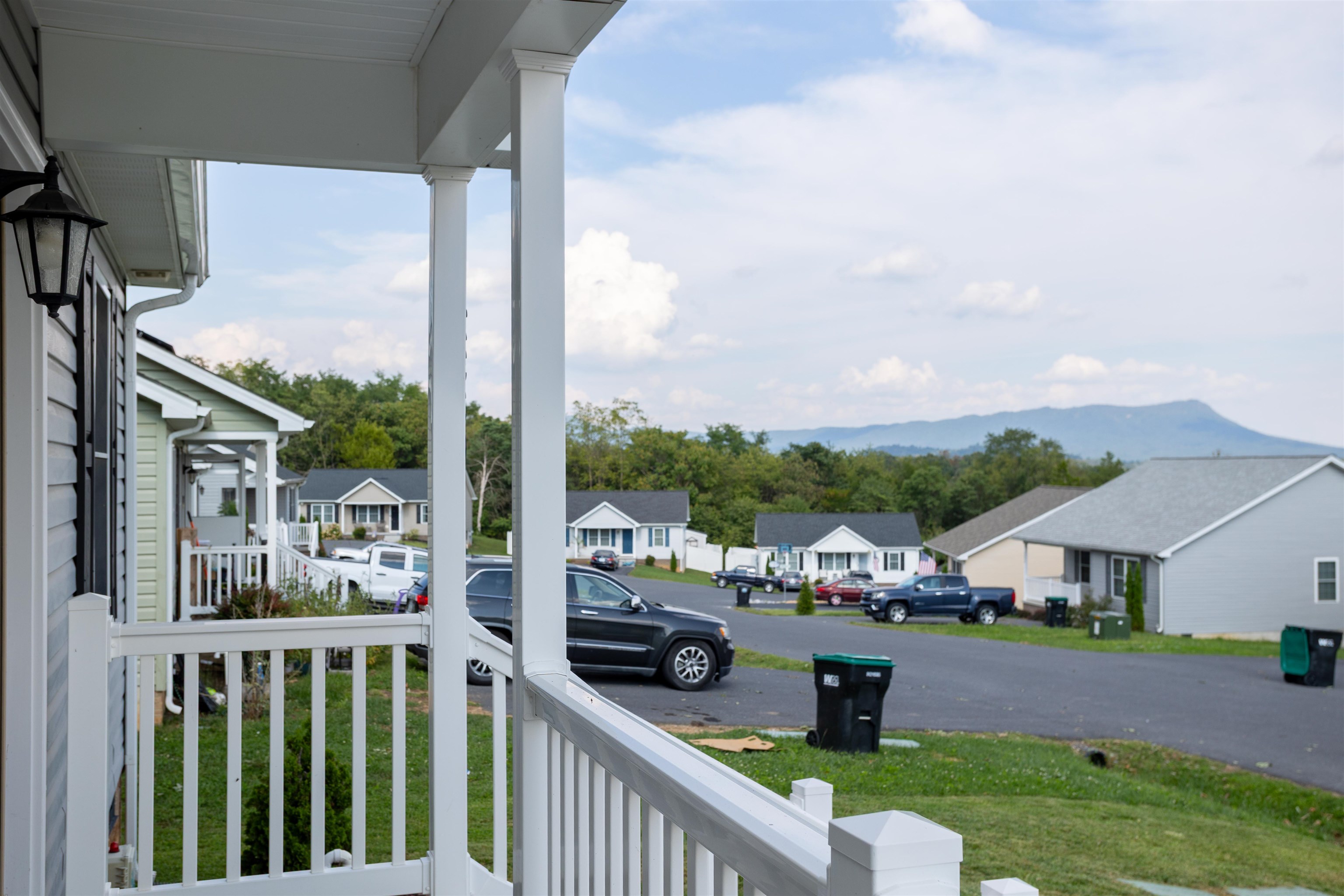 2330 WHITESTONE DR, ROCKINGHAM, Virginia 22801, 3 Bedrooms Bedrooms, ,2 BathroomsBathrooms,Residential,2330 WHITESTONE DR,681652 MLS # 681652 2330 WHITESTONE DR, ROCKINGHAM, Virginia 22801, 3 Bedrooms Bedrooms, ,2 BathroomsBathrooms,Residential,2330 WHITESTONE DR,681652 MLS # 681652