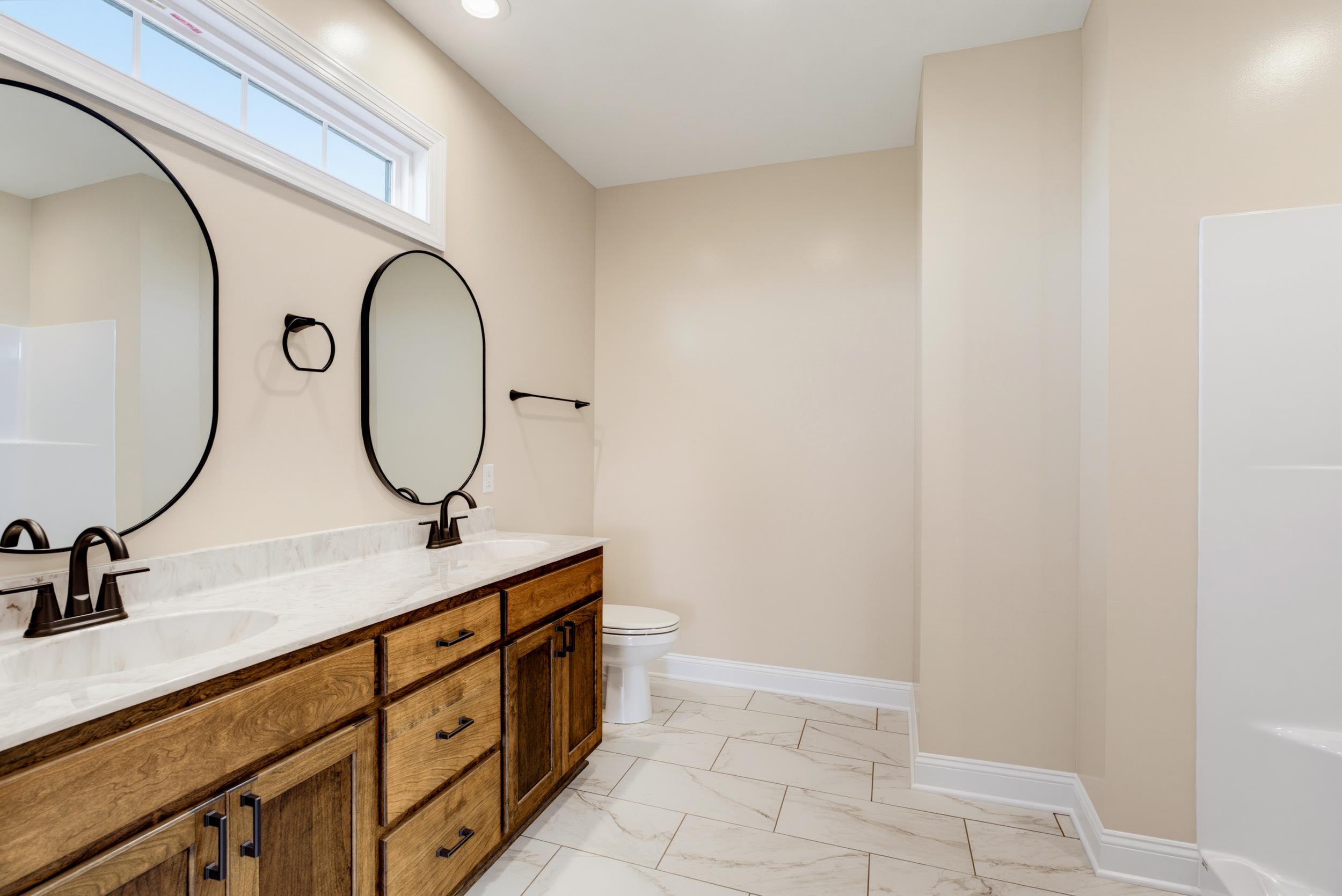 204 LOCUST GROVE LN, STUARTS DRAFT, Virginia 24477, 4 Bedrooms Bedrooms, ,2 BathroomsBathrooms,Residential,204 LOCUST GROVE LN,681665 MLS # 681665