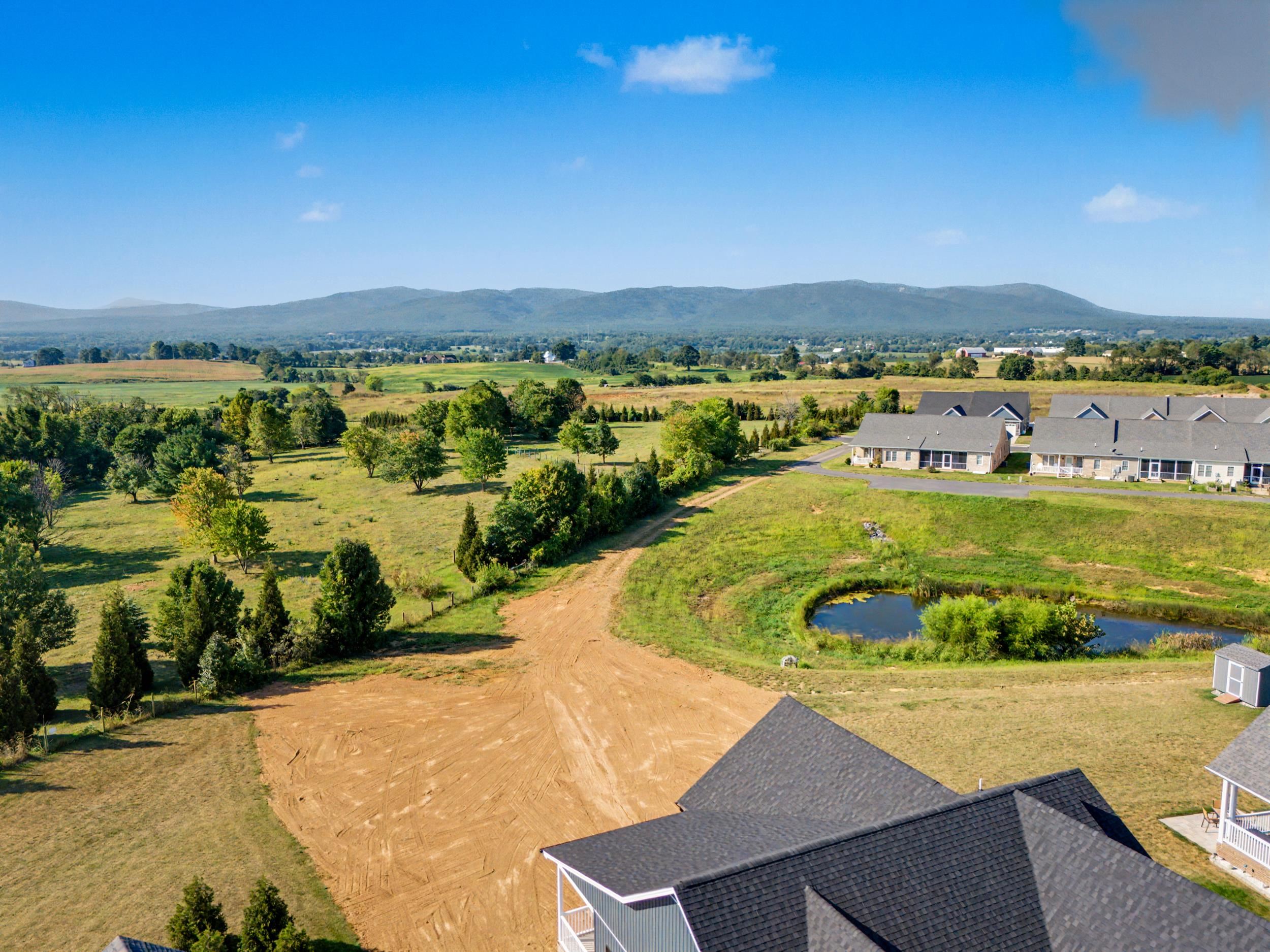 204 LOCUST GROVE LN, STUARTS DRAFT, Virginia 24477, 4 Bedrooms Bedrooms, ,2 BathroomsBathrooms,Residential,204 LOCUST GROVE LN,681665 MLS # 681665