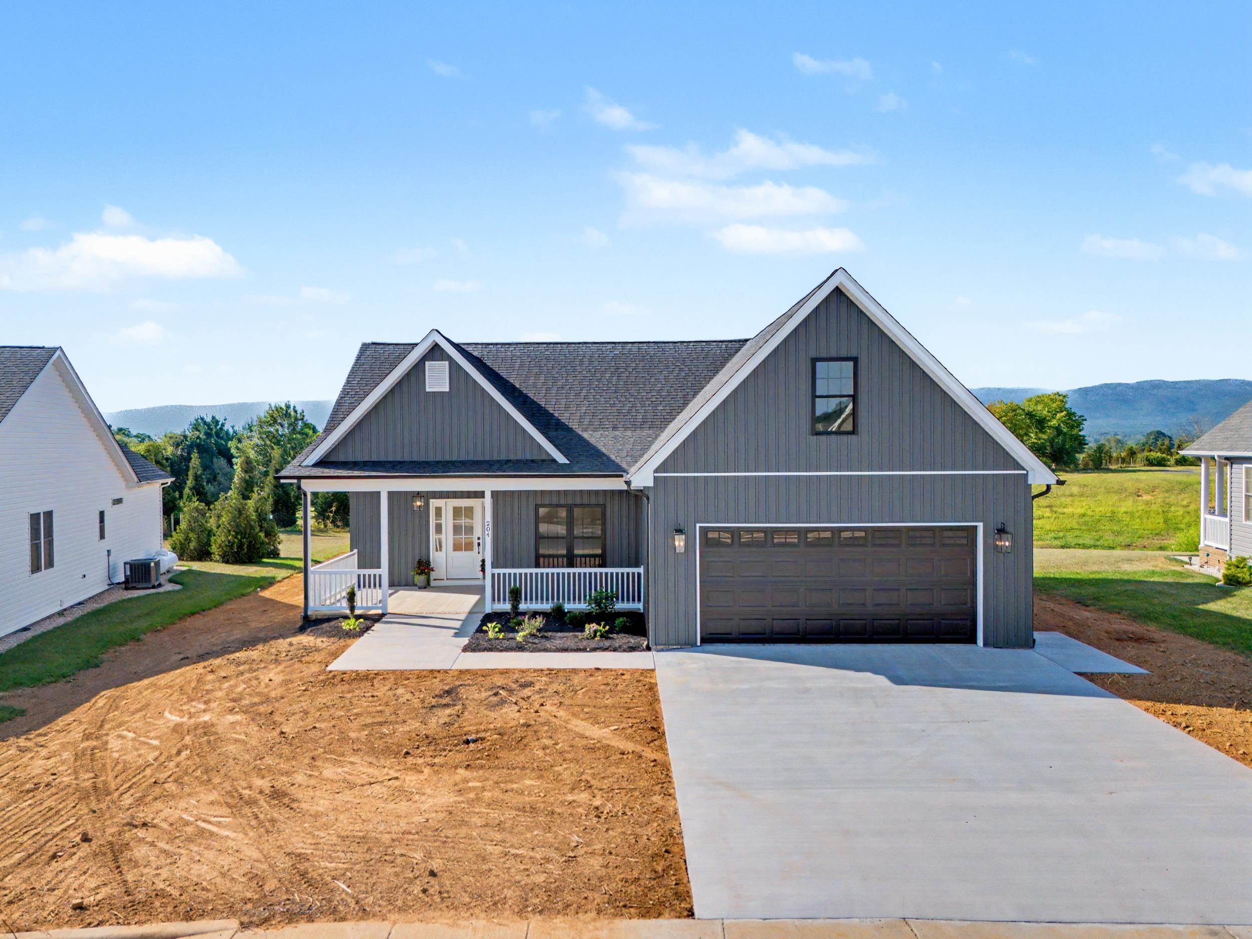 204 LOCUST GROVE LN, STUARTS DRAFT, Virginia 24477, 4 Bedrooms Bedrooms, ,2 BathroomsBathrooms,Residential,204 LOCUST GROVE LN,681665 MLS # 681665