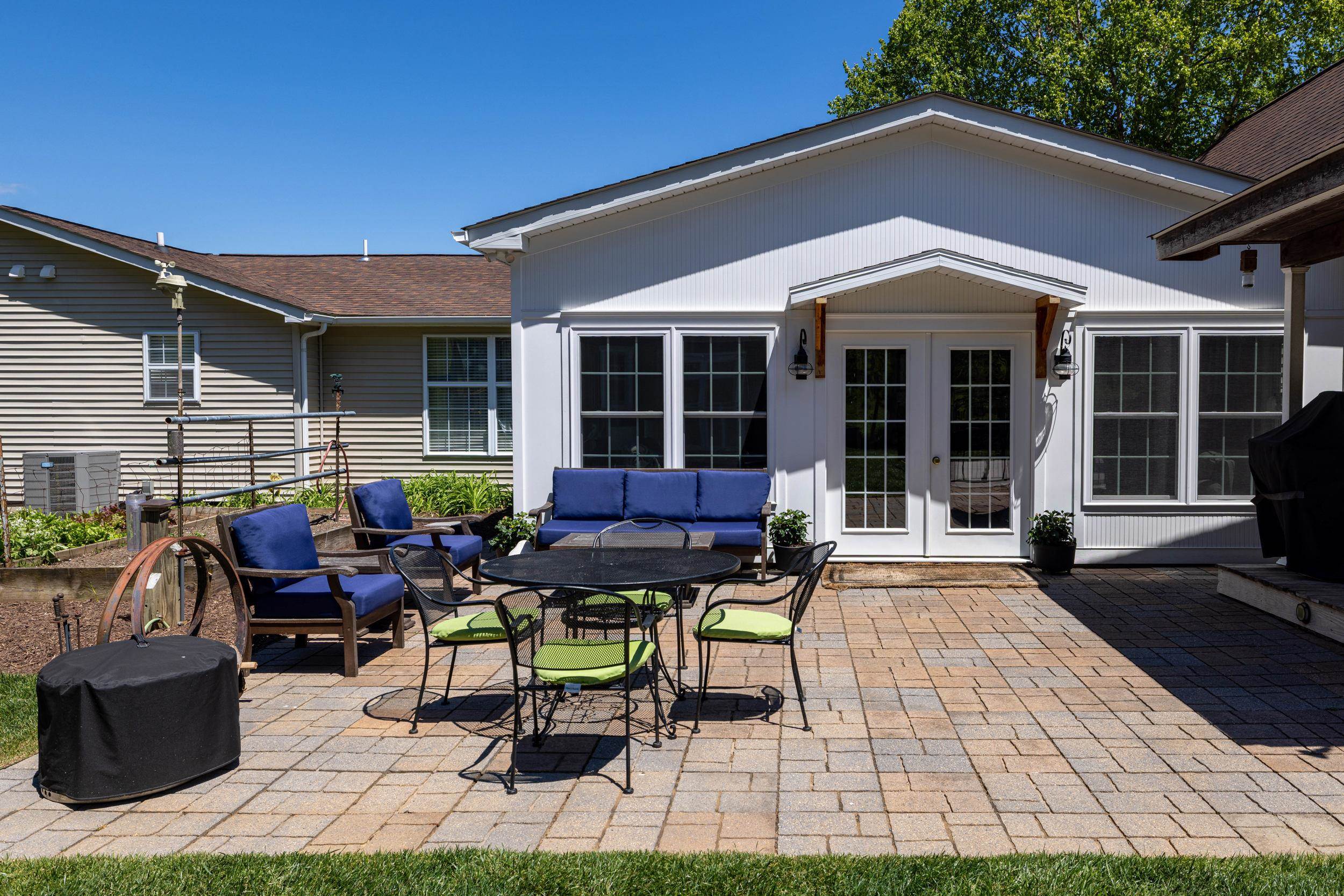 234 PARADISE LN, BRIDGEWATER, Virginia 22812, 4 Bedrooms Bedrooms, ,3 BathroomsBathrooms,Residential,234 Paradise Lane, Bridgewater, VA 22812,234 PARADISE LN,681672 MLS # 681672 234 PARADISE LN, BRIDGEWATER, Virginia 22812, 4 Bedrooms Bedrooms, ,3 BathroomsBathrooms,Residential,234 Paradise Lane, Bridgewater, VA 22812,234 PARADISE LN,681672 MLS # 681672